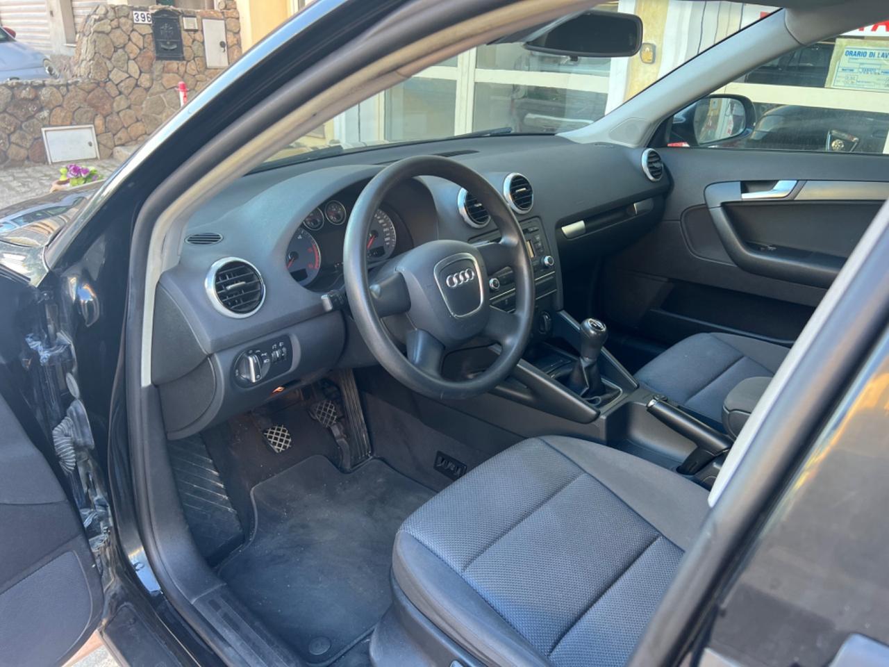 Audi A3 SPB 1.6 TDI 90 CV CR F.AP Attraction