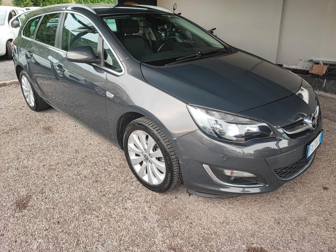 Opel Astra 1.4 Turbo 140CV Sports Tourer GPL Tech Cosmo