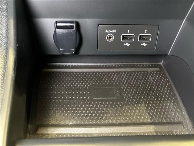 RENAULT Captur 1.6 E-Tech hybrid Intens 145cv auto