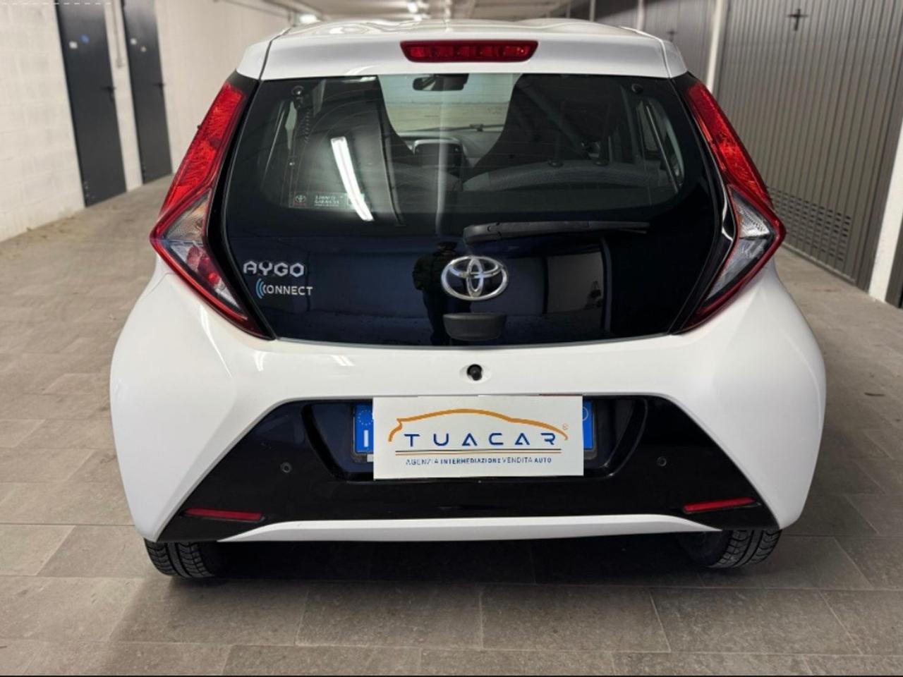 Toyota Aygo X Clusiv Connect 1.0 VVT-i #8100
