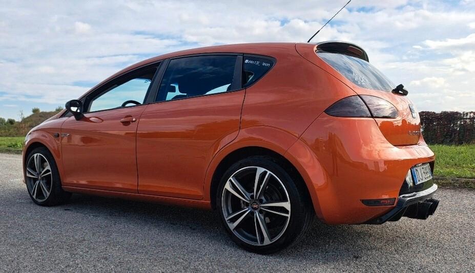 Seat Leon 2.0 TDI DPF FR