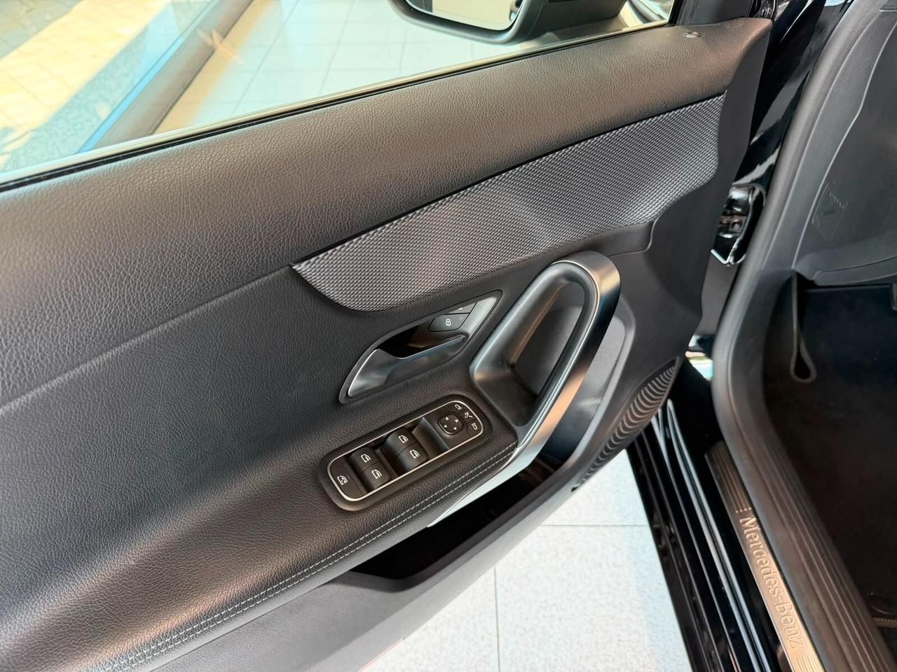 Mercedes-Benz A 180 1.5 Diesel Cambio Automatico Neopatentati