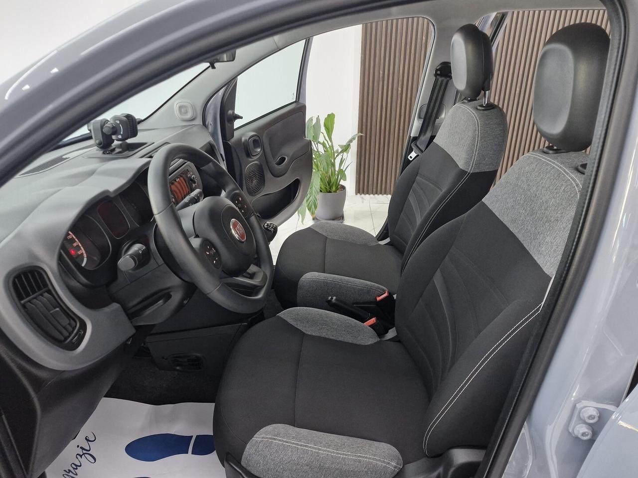 FIAT PANDA 1.0 FireFLY S&S Hybrid Full Optional