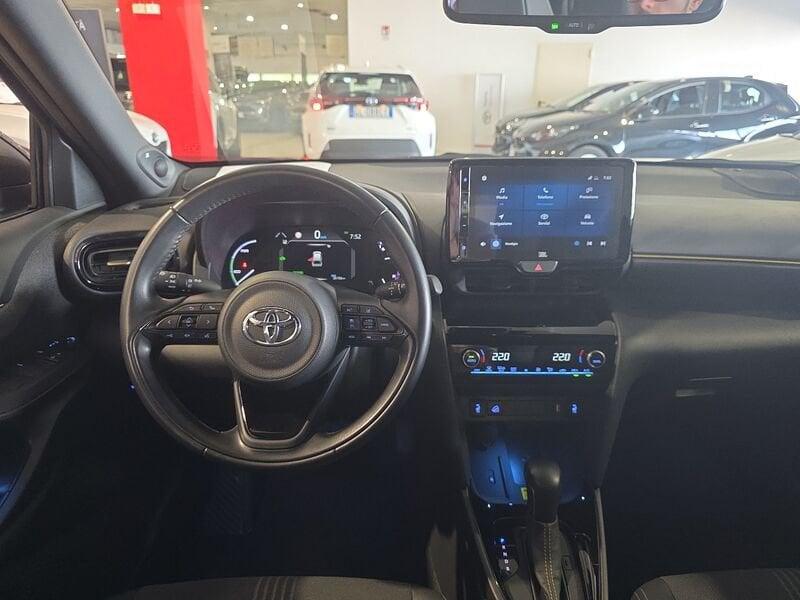 Toyota Yaris Cross 1.5 Hybrid 5p. E-CVT AWD-i Adventure