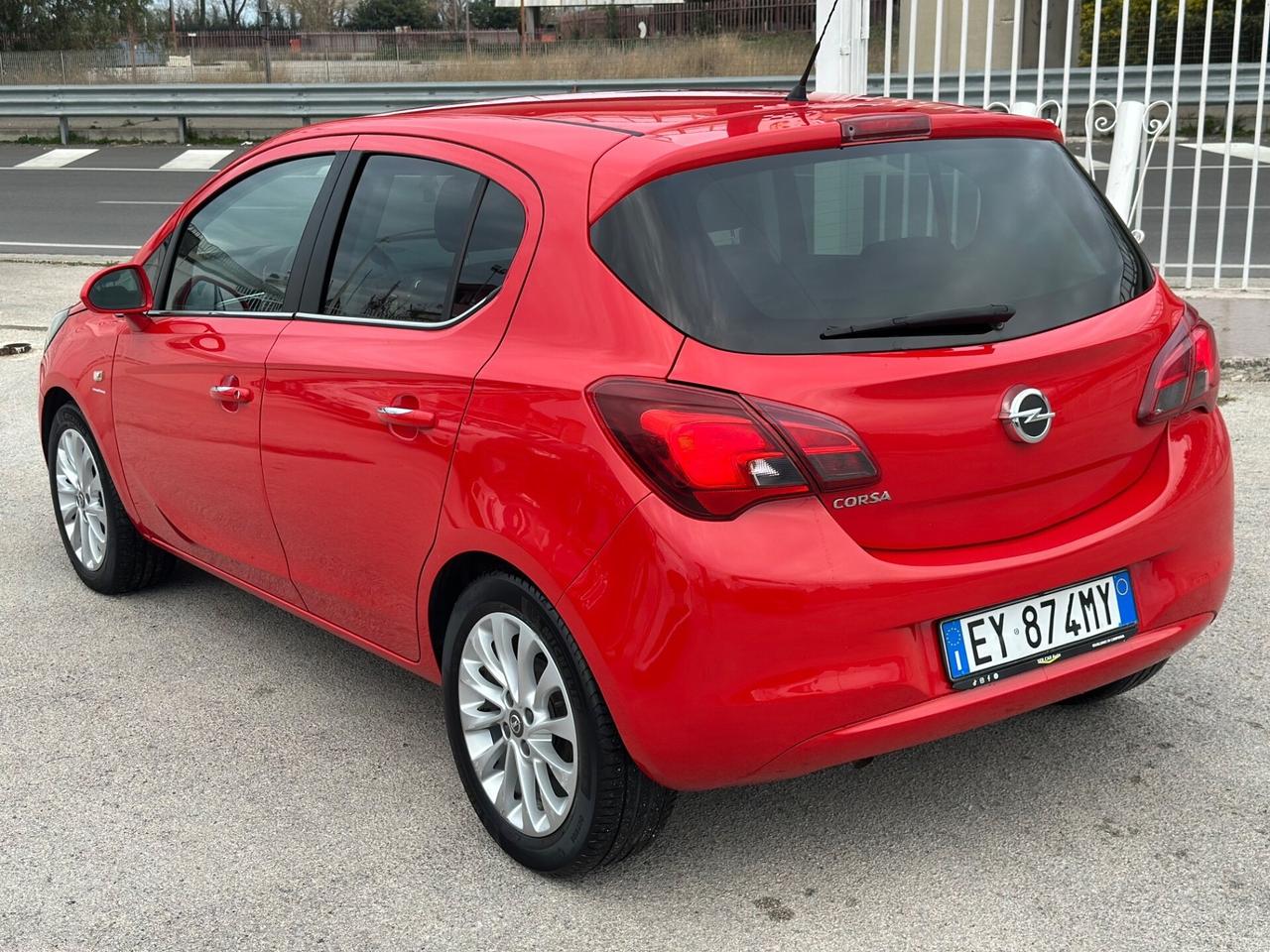 Opel Corsa 2015 1.2 69CV 5 porte b-Color STUPENDA