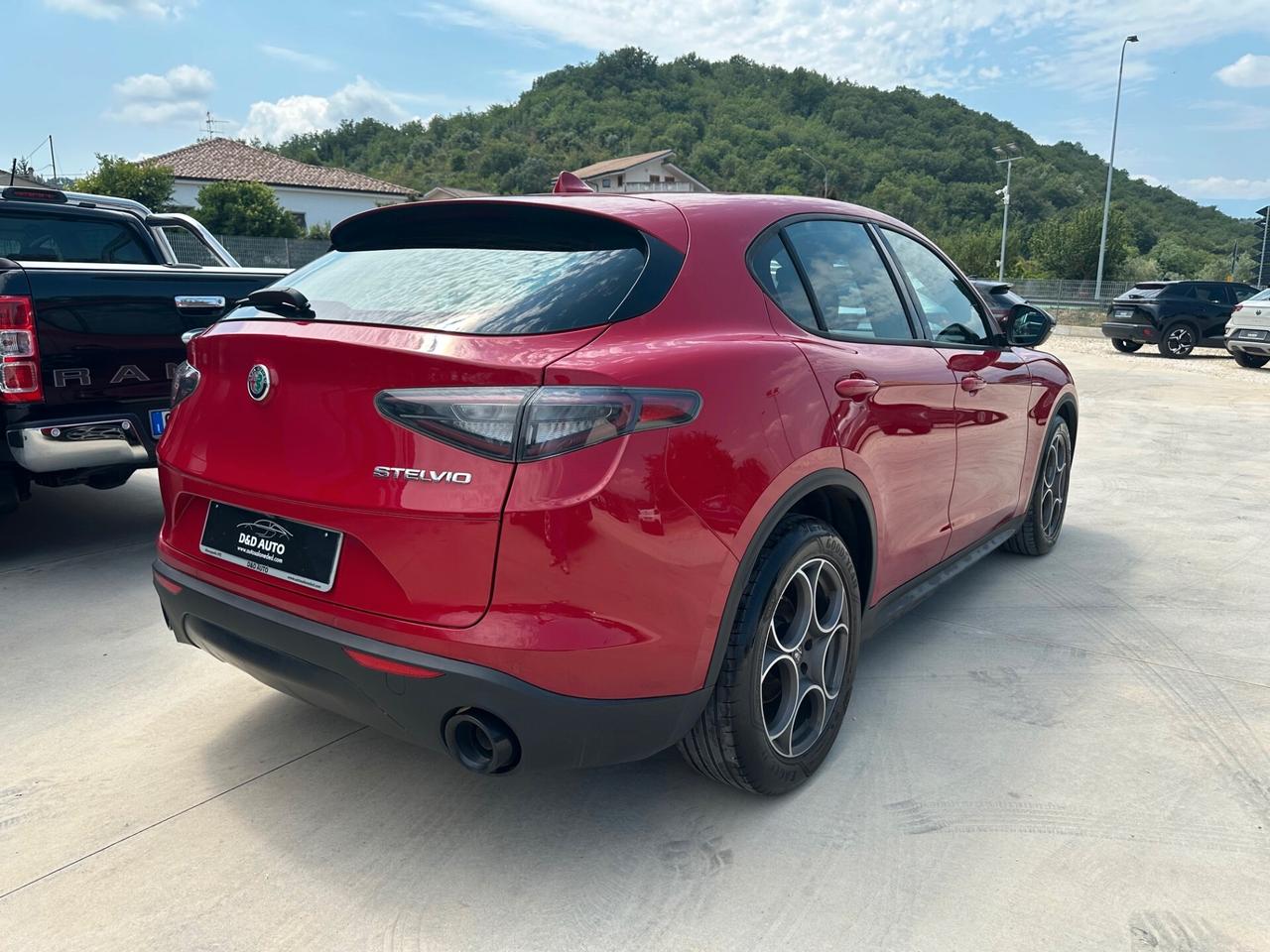 Alfa Romeo Stelvio 2.2 Turbodiesel 160 CV AT8 RWD Sprint