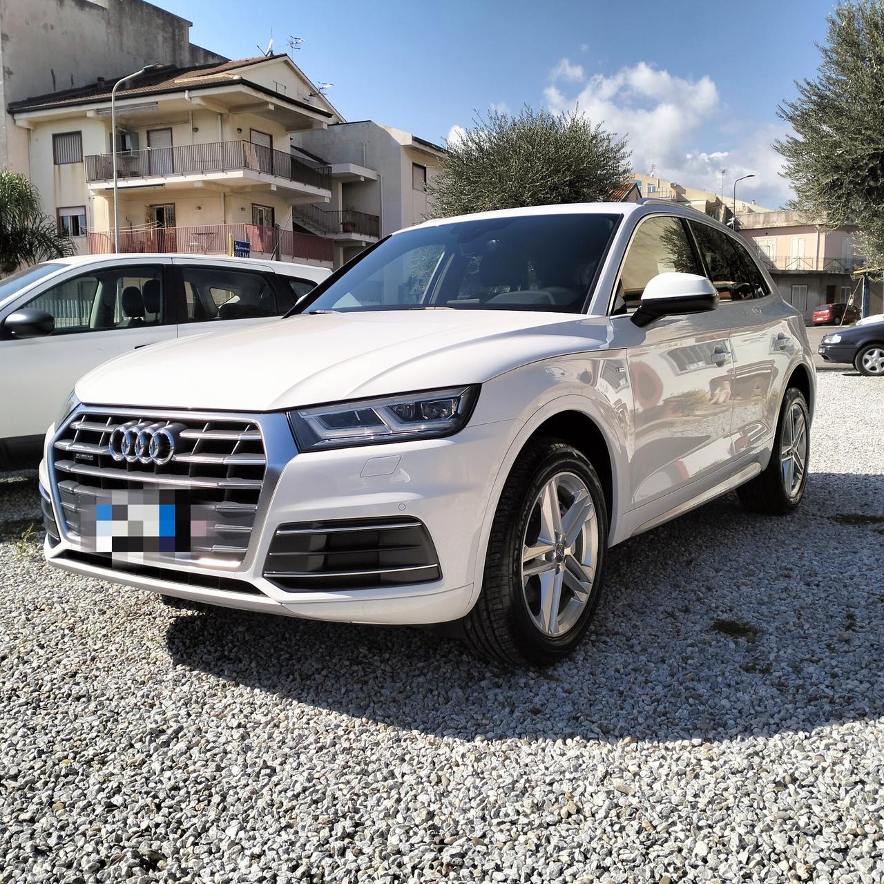 Audi Q5 2.0 TDI quattro S tronic Sport