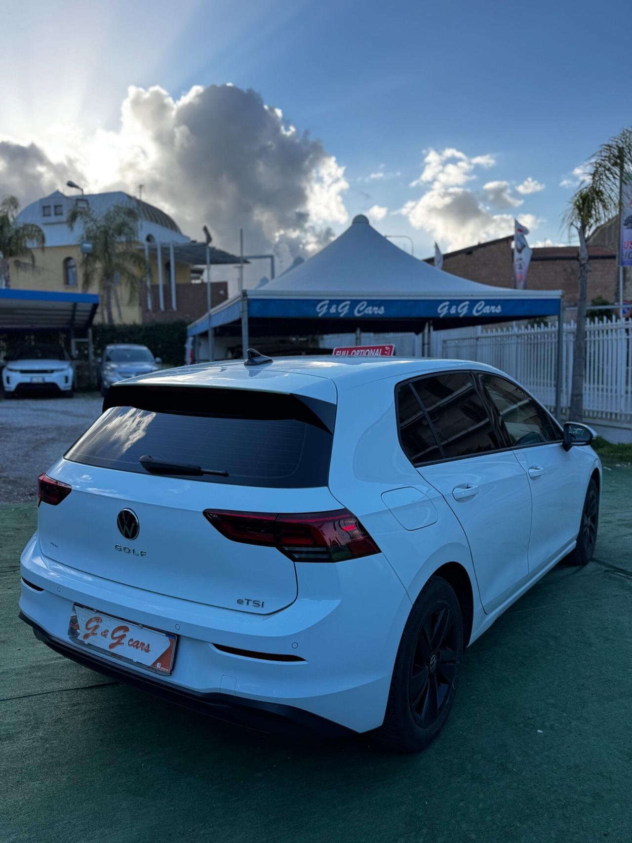 Volkswagen Golf 1.0 eTSI EVO DSG Life