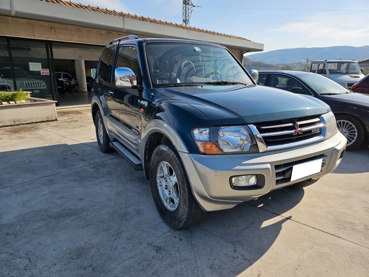 Mitsubishi Pajero 3.2 16V DI-D 3p. GLS1