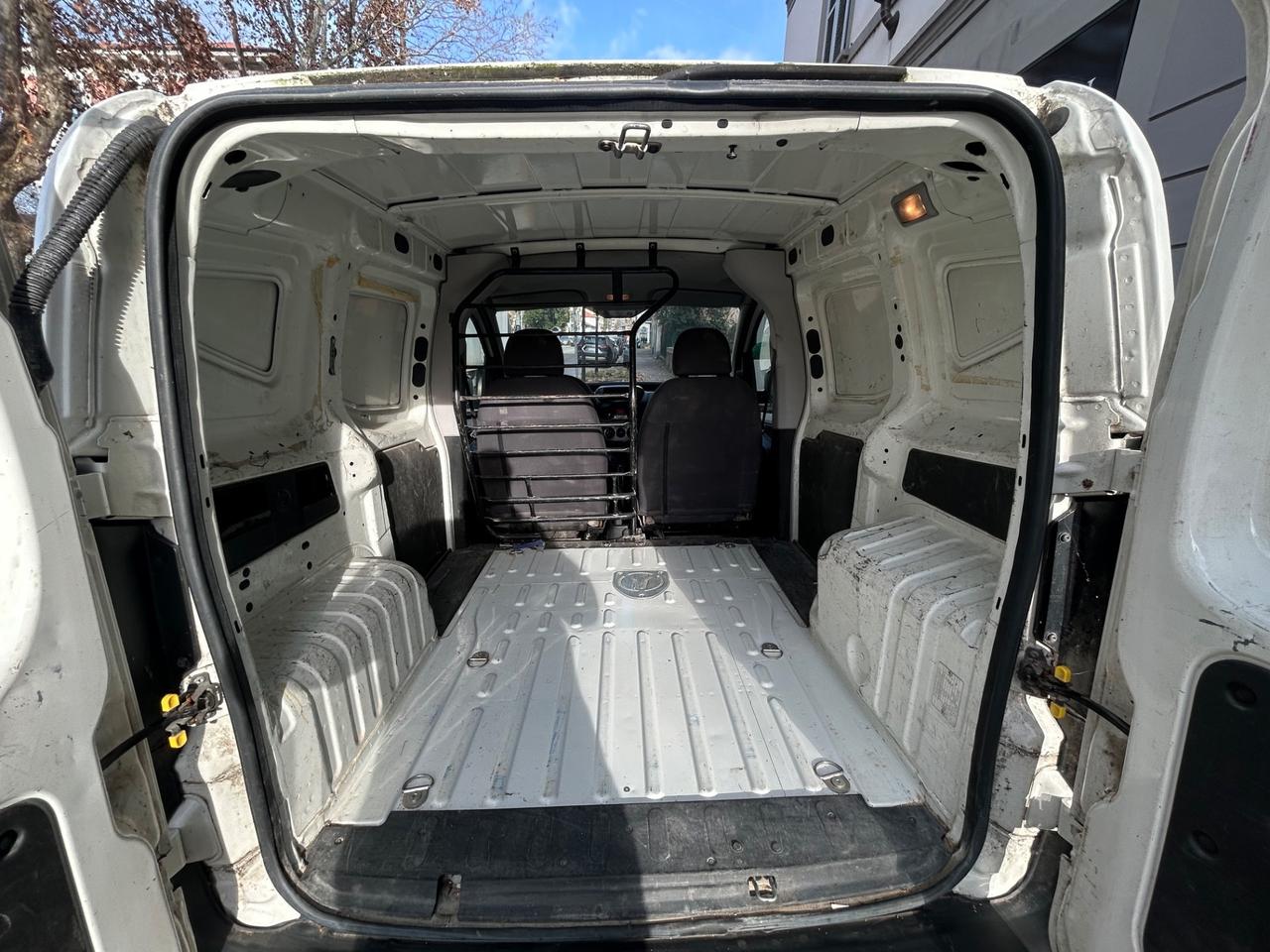 Peugeot Bipper 1.3 HDi 80CV Furgone *IVA COMPRESA*