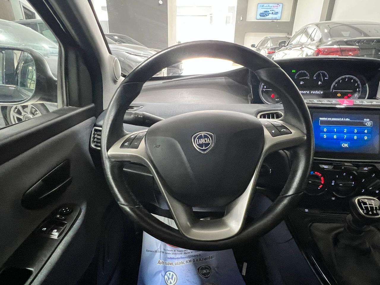 Lancia Ypsilon 1.0 FireFly 5 porte S&S Hybrid Gold