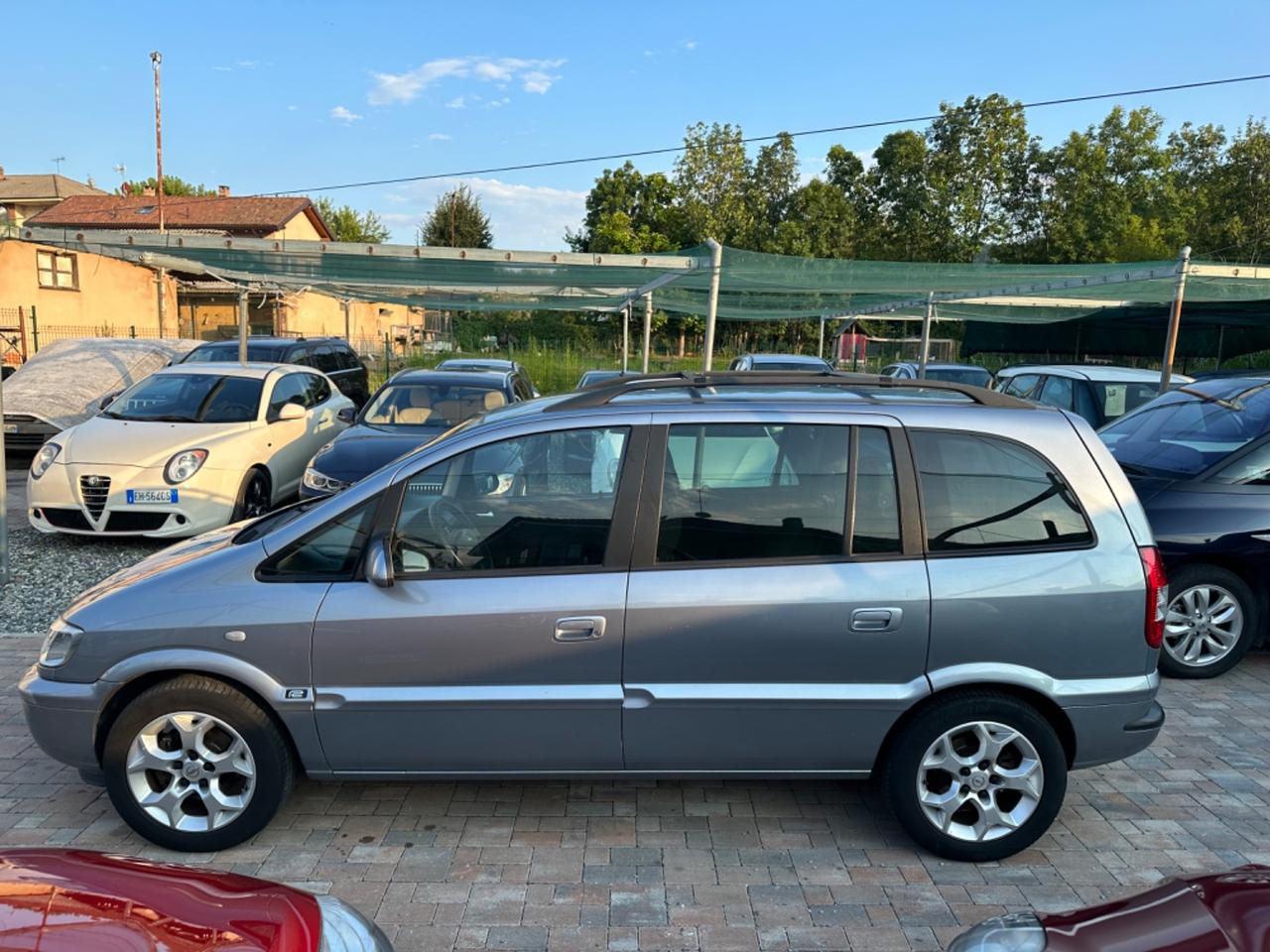 Opel Zafira 1.8 16V cat Fashion Line