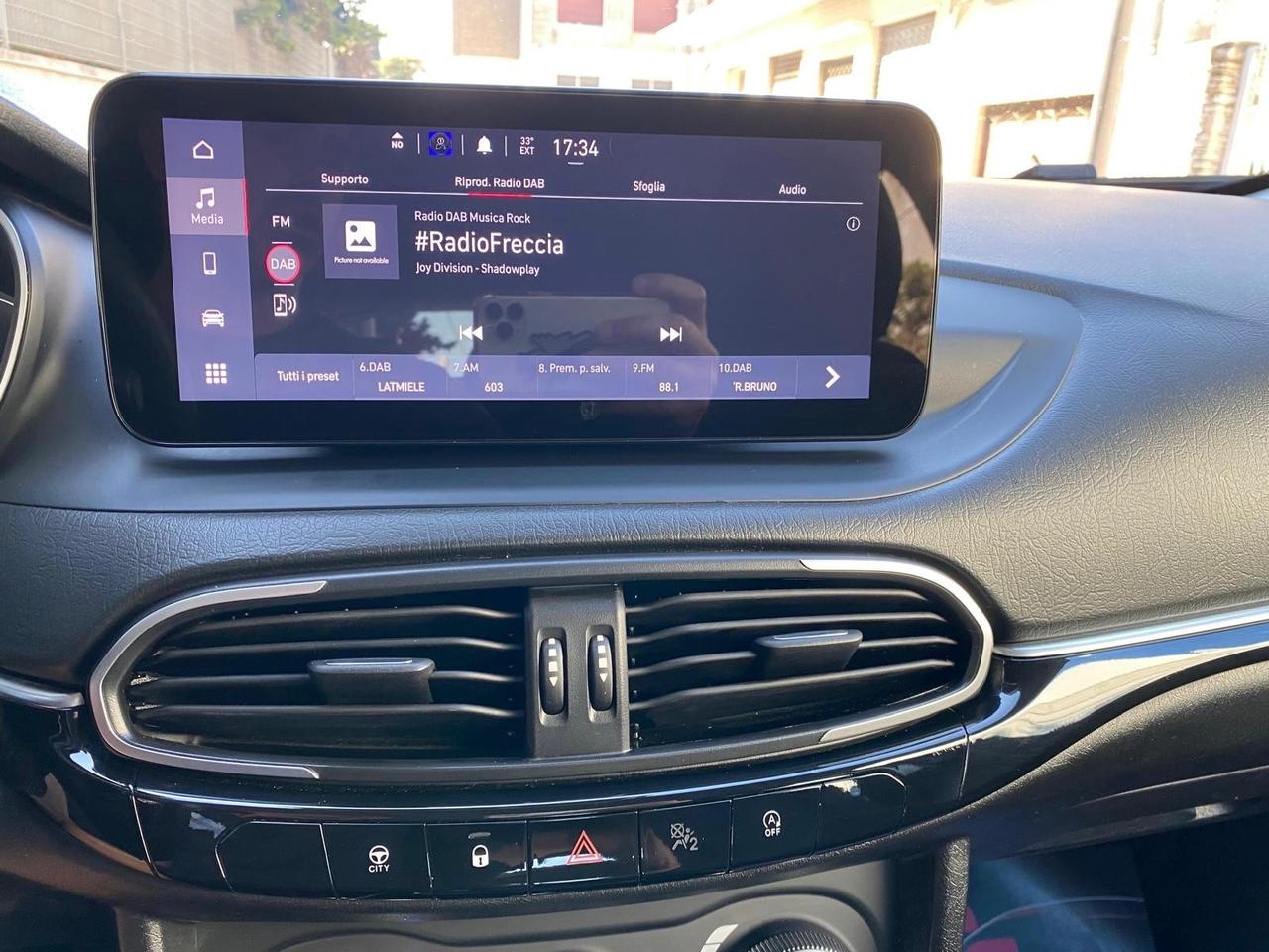 FIAT TIPO 1.6 MJT 130cv LED NAVY CarPlay 2022