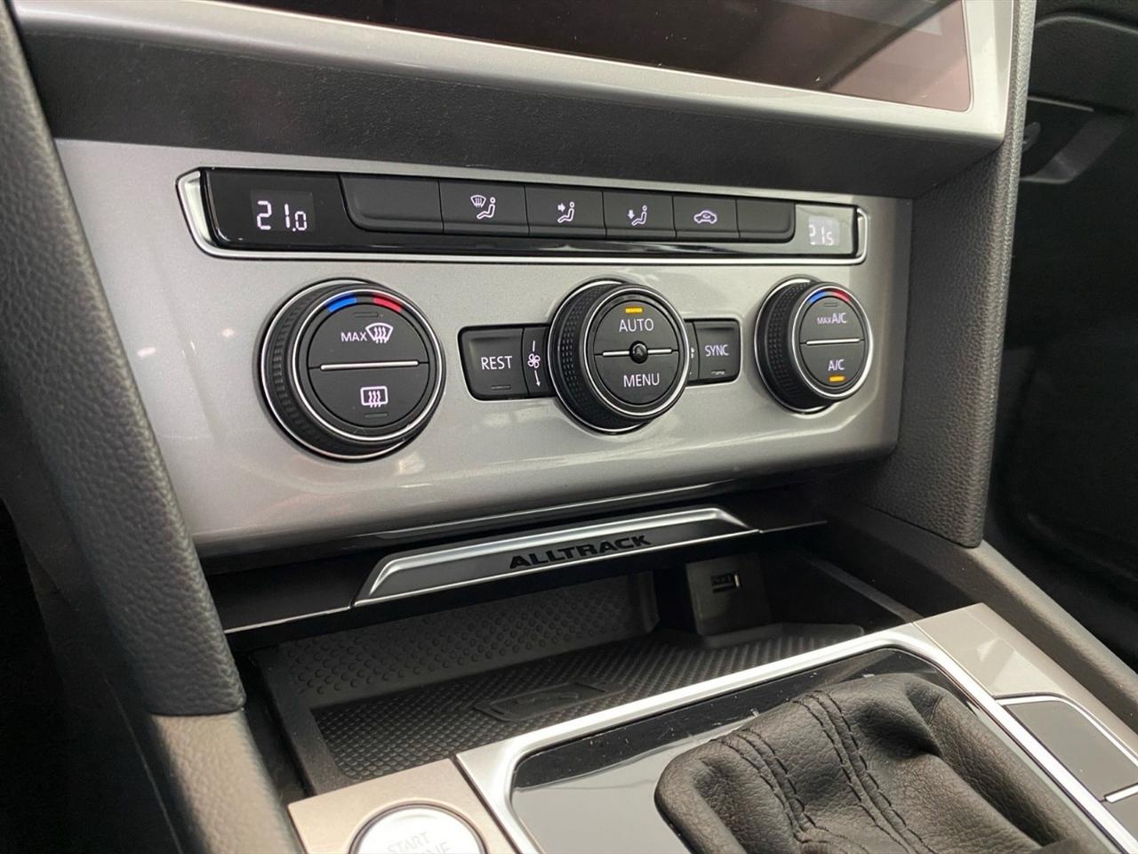 Volkswagen Passat alltrack 2.0 tdi 4motion 190cv dsg my18