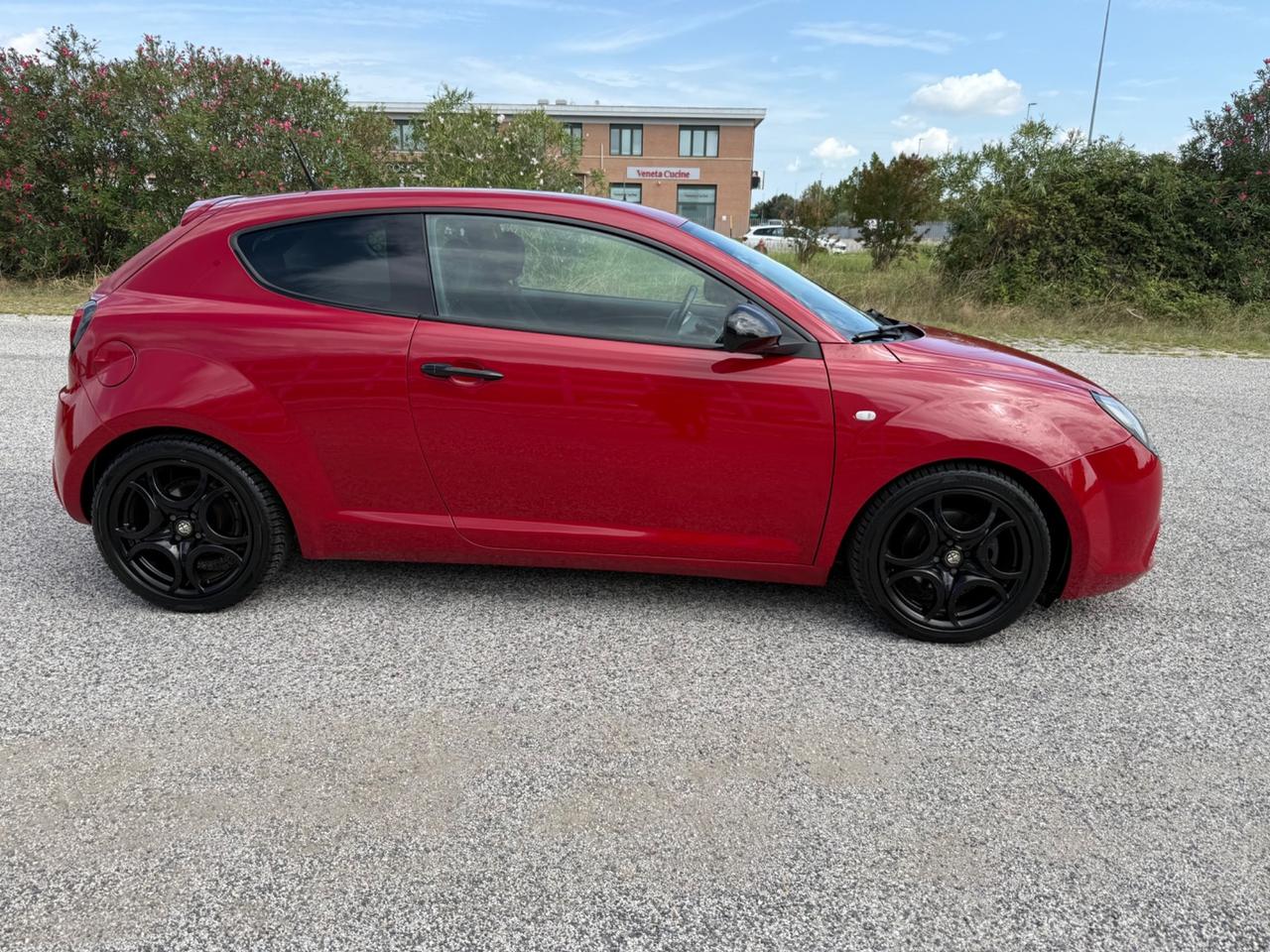Alfa Romeo MiTo 1.4 T 120 CV GPL Distinctive Sport Pack