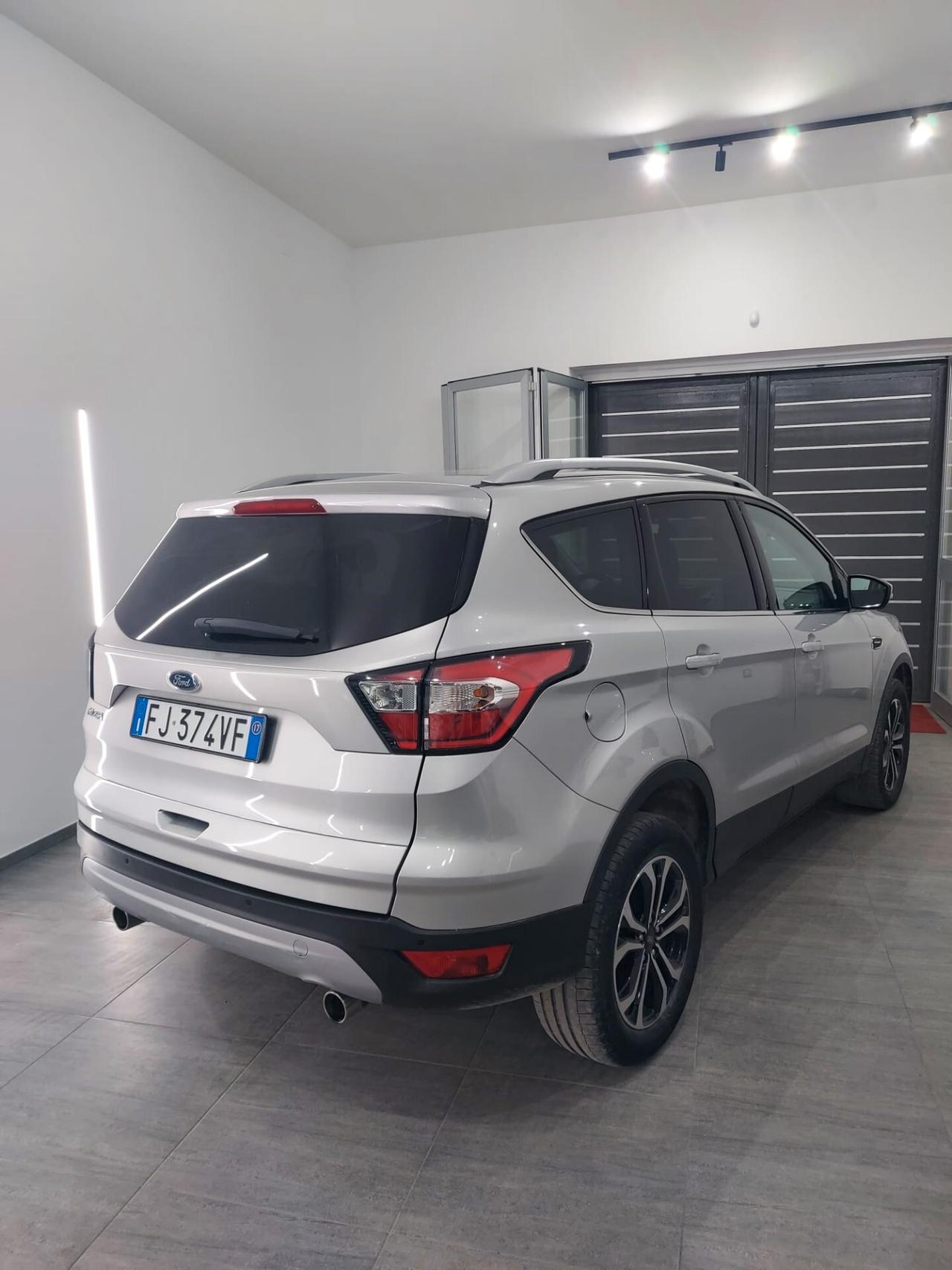 Ford Kuga 1.5 TDCI 120 CV S&S 2WD Titanium