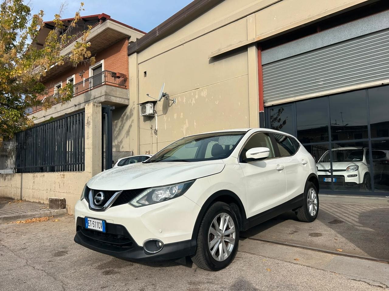 Nissan Qashqai 1.5 dCi DPF Tekna