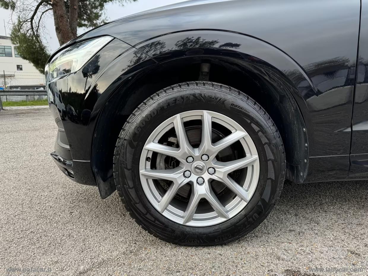 VOLVO XC60 D4 AWD Geartronic Inscription