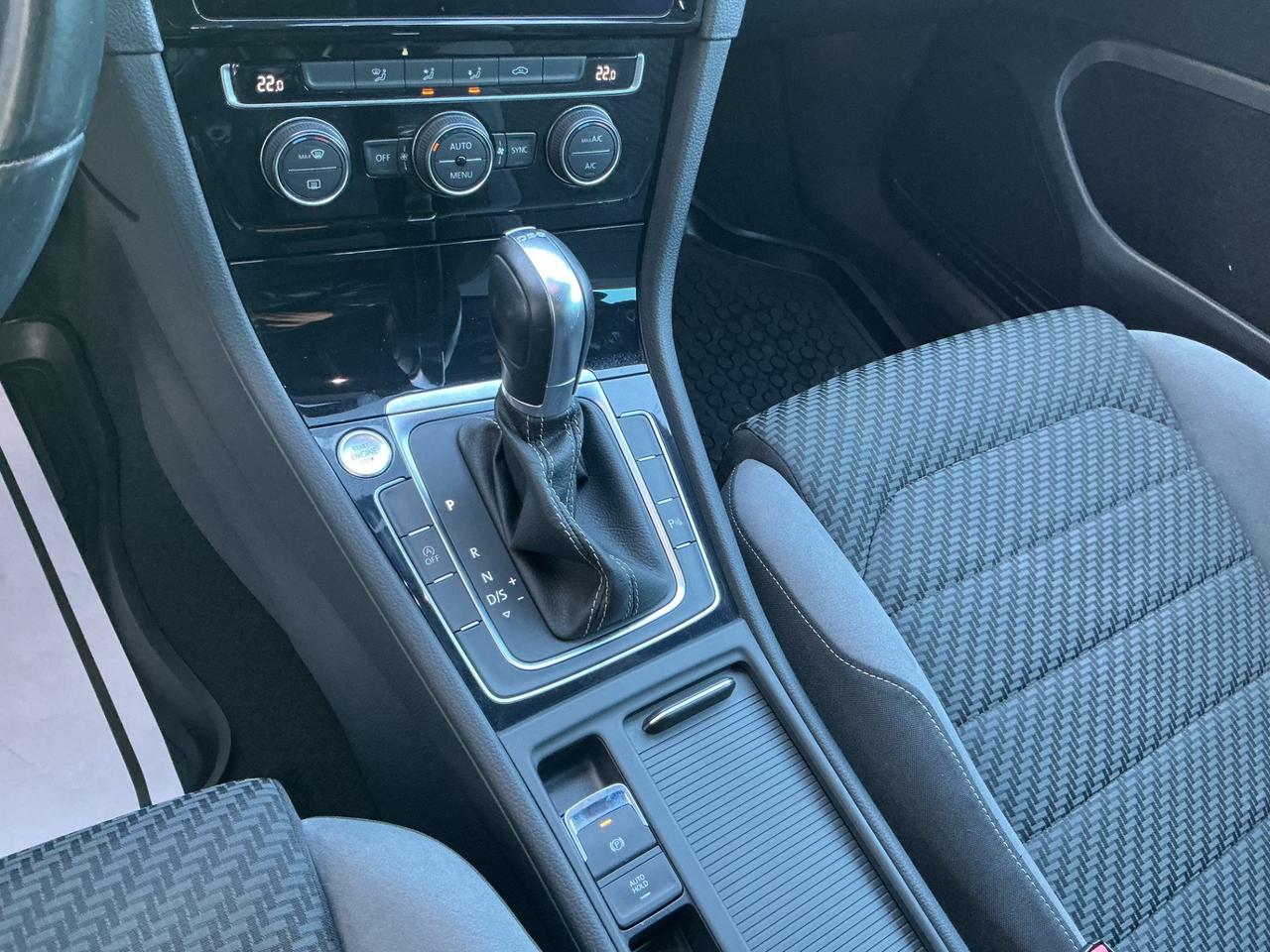Volkswagen Golf R-Line 1.6 Diesel Cambio Automatico