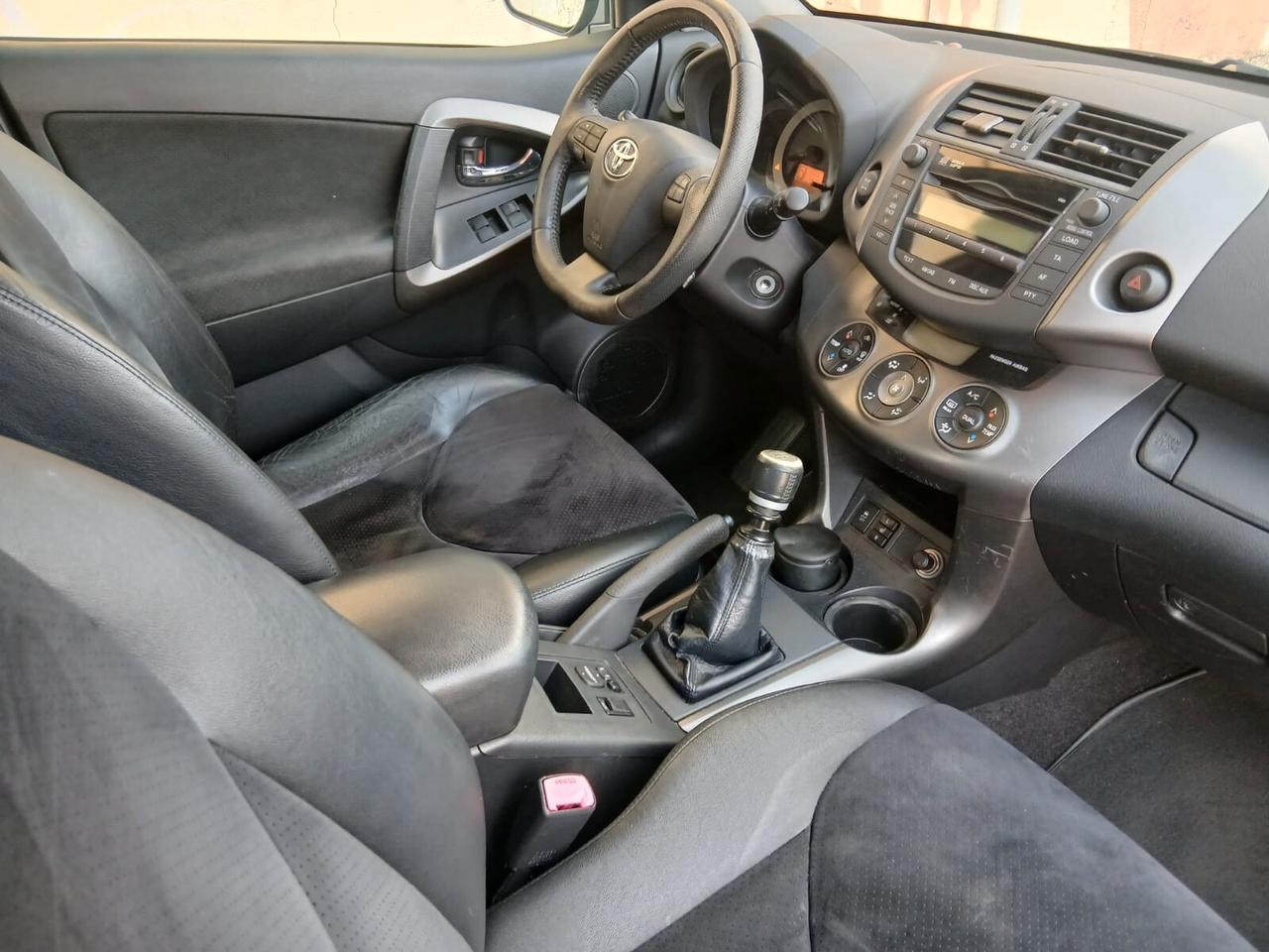 Toyota RAV 4 RAV4 Crossover 2.2 D-4D 150 CV DPF Exclusive