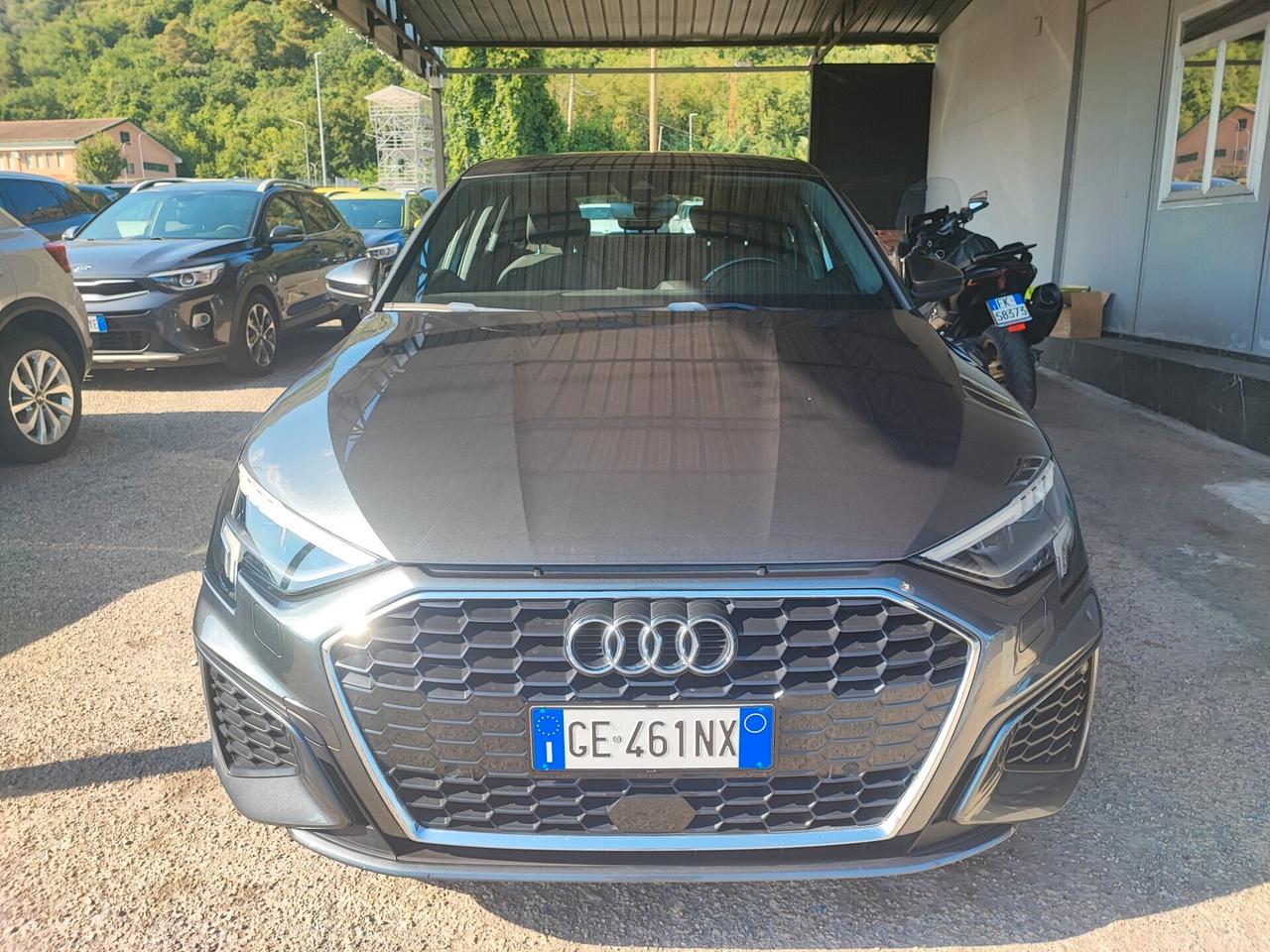 Audi A3 SPB 30 g-tron S tronic line edition