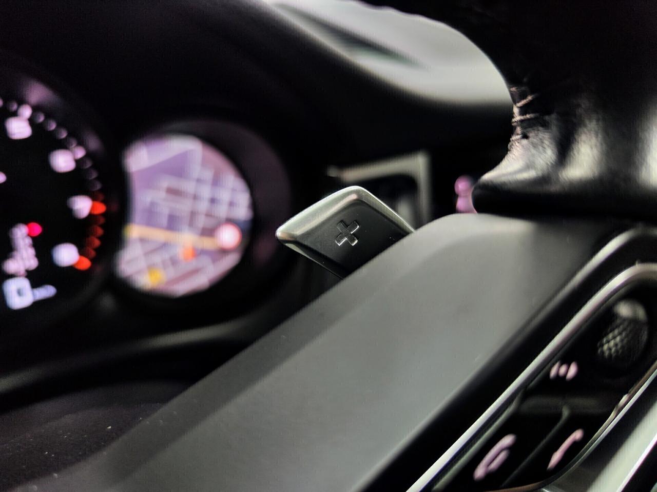 Porsche Macan 2.0 245cv Tetto Led