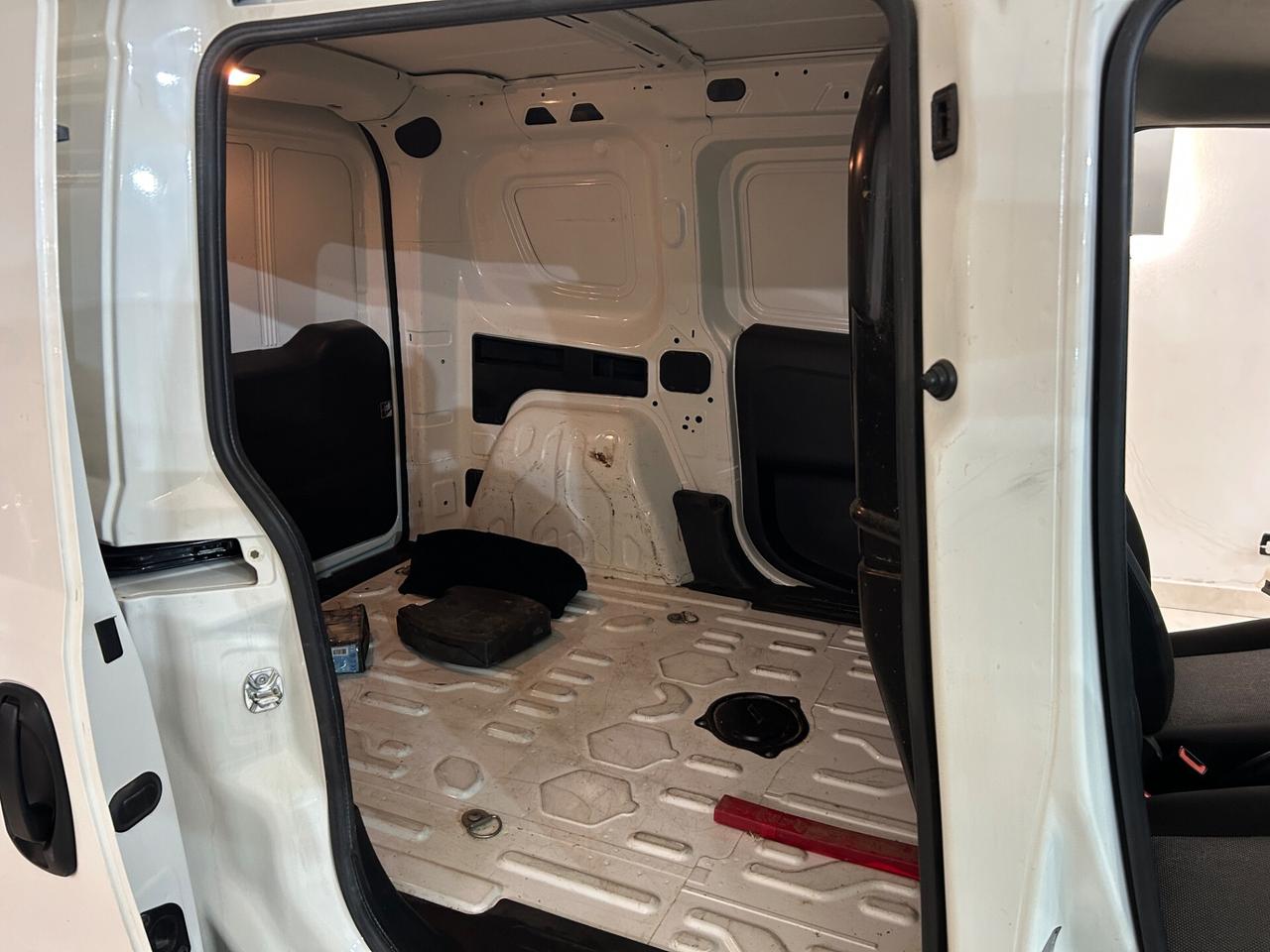 Fiat Doblò 1.3 MJT 2017 solo51.000KM