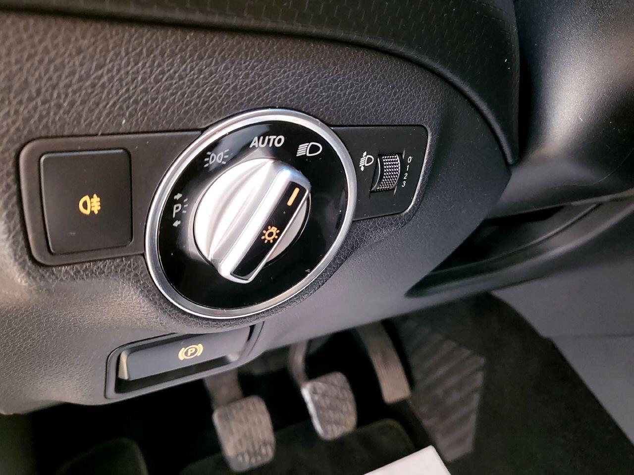 Mercedes-Benz A 180 Sport Euro 6 Benzina