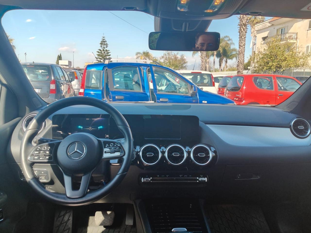 MERCEDES B180d AUTOMATIC BUSINESS SPORT