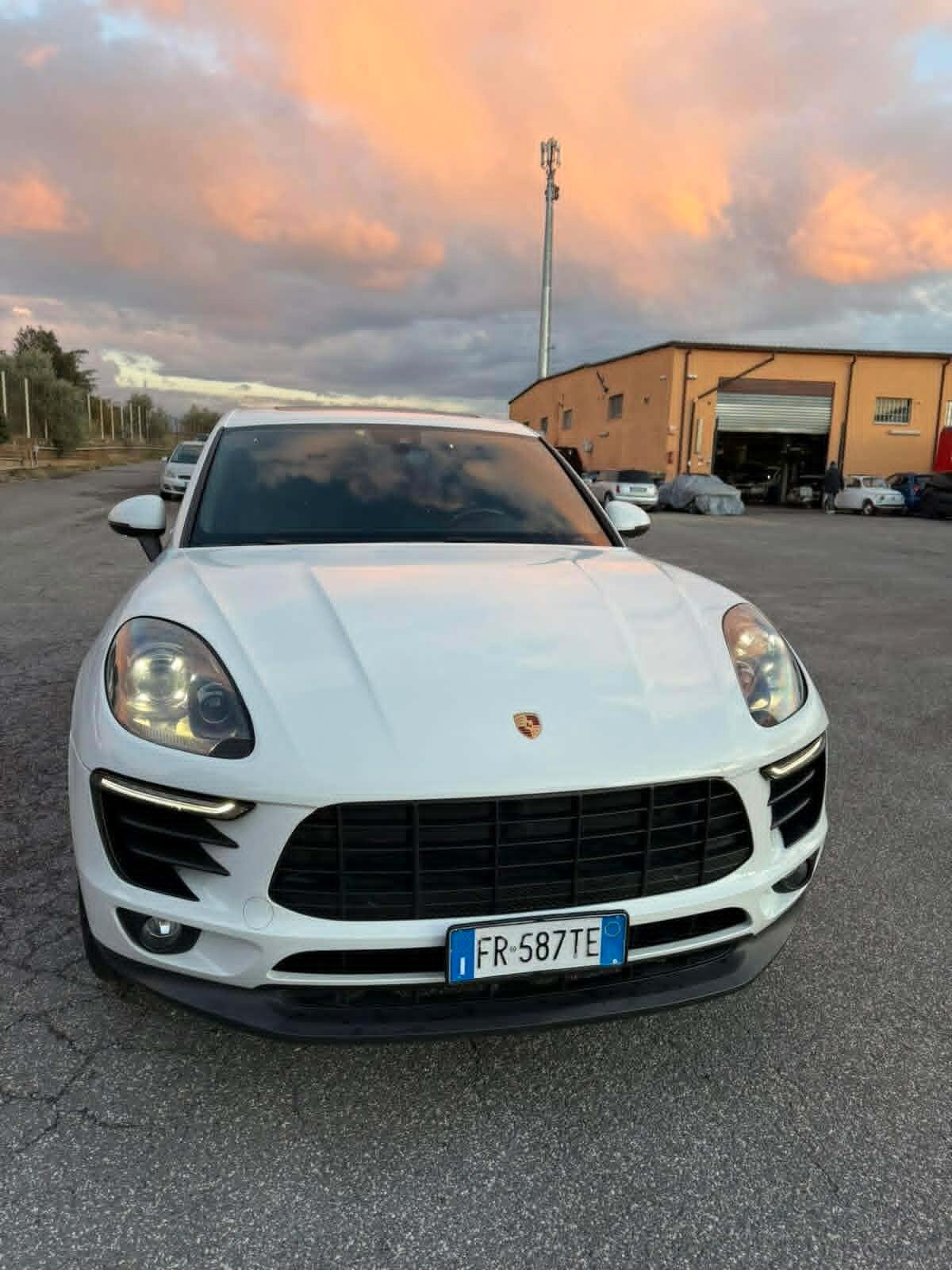 Porsche Macan 2.0 turbo benzina NO SUPERBOLLO