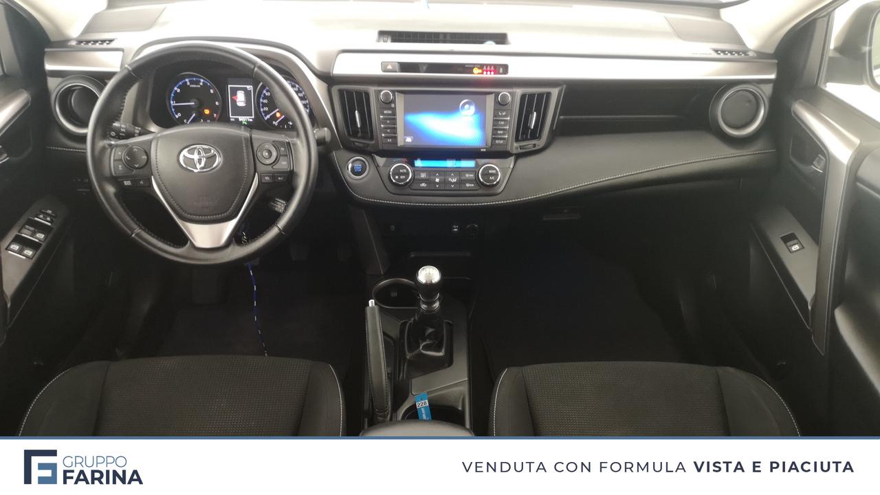 TOYOTA Rav4 IV 2016 - Rav4 2.0 d-4d Lounge 2wd mt