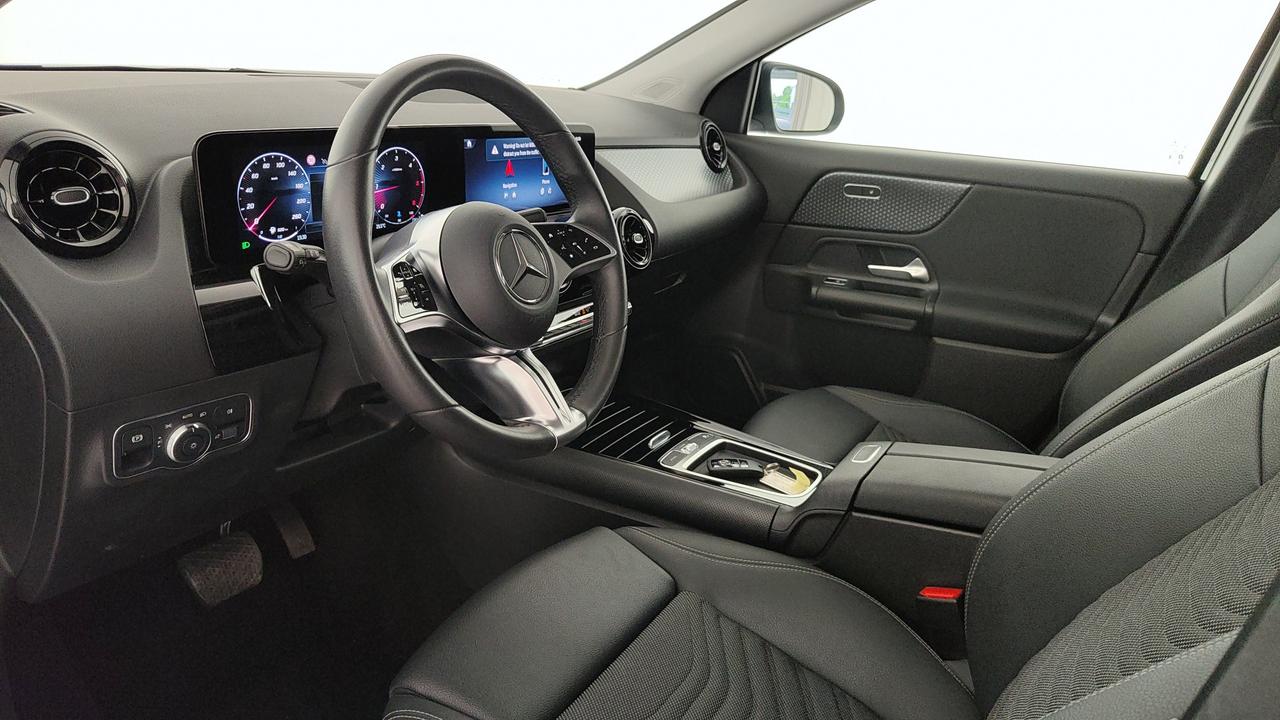 Mercedes-Benz GLA 180 d Advanced auto