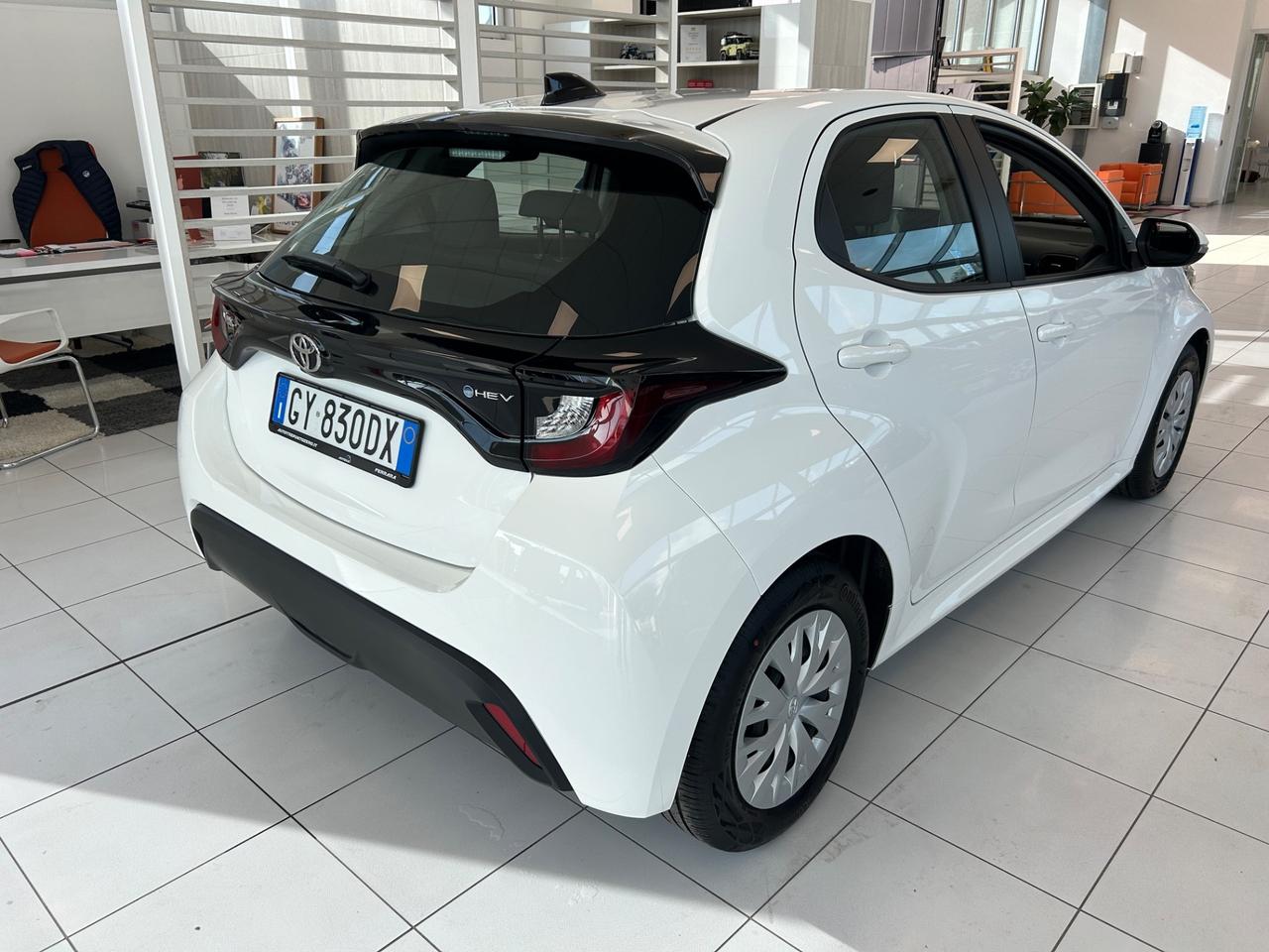Toyota Yaris 1.5 Hybrid 5 porte Active Neopatentati