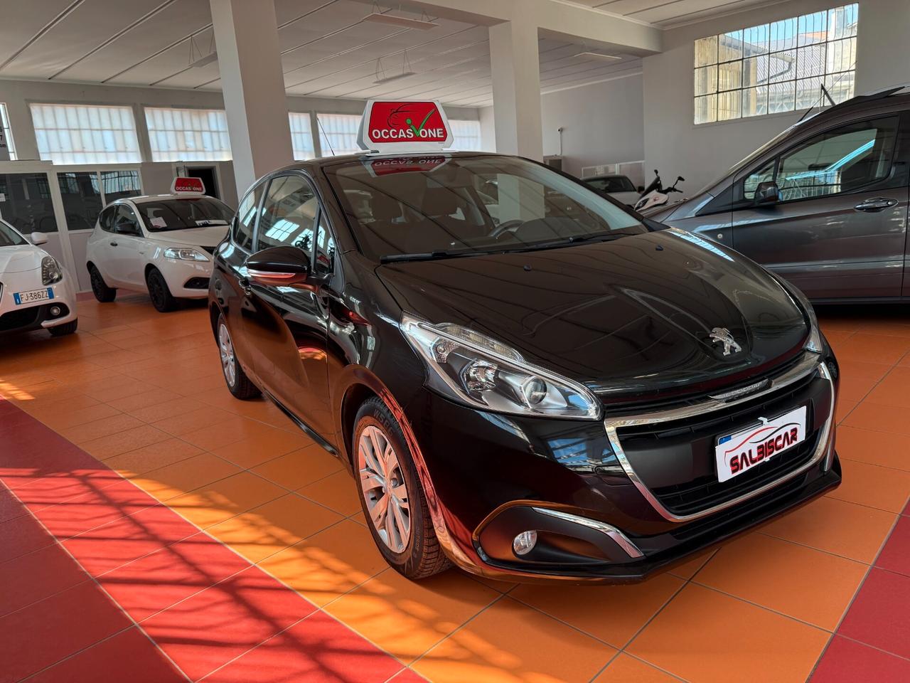Peugeot 208 BlueHDi 75 3 porte Allure