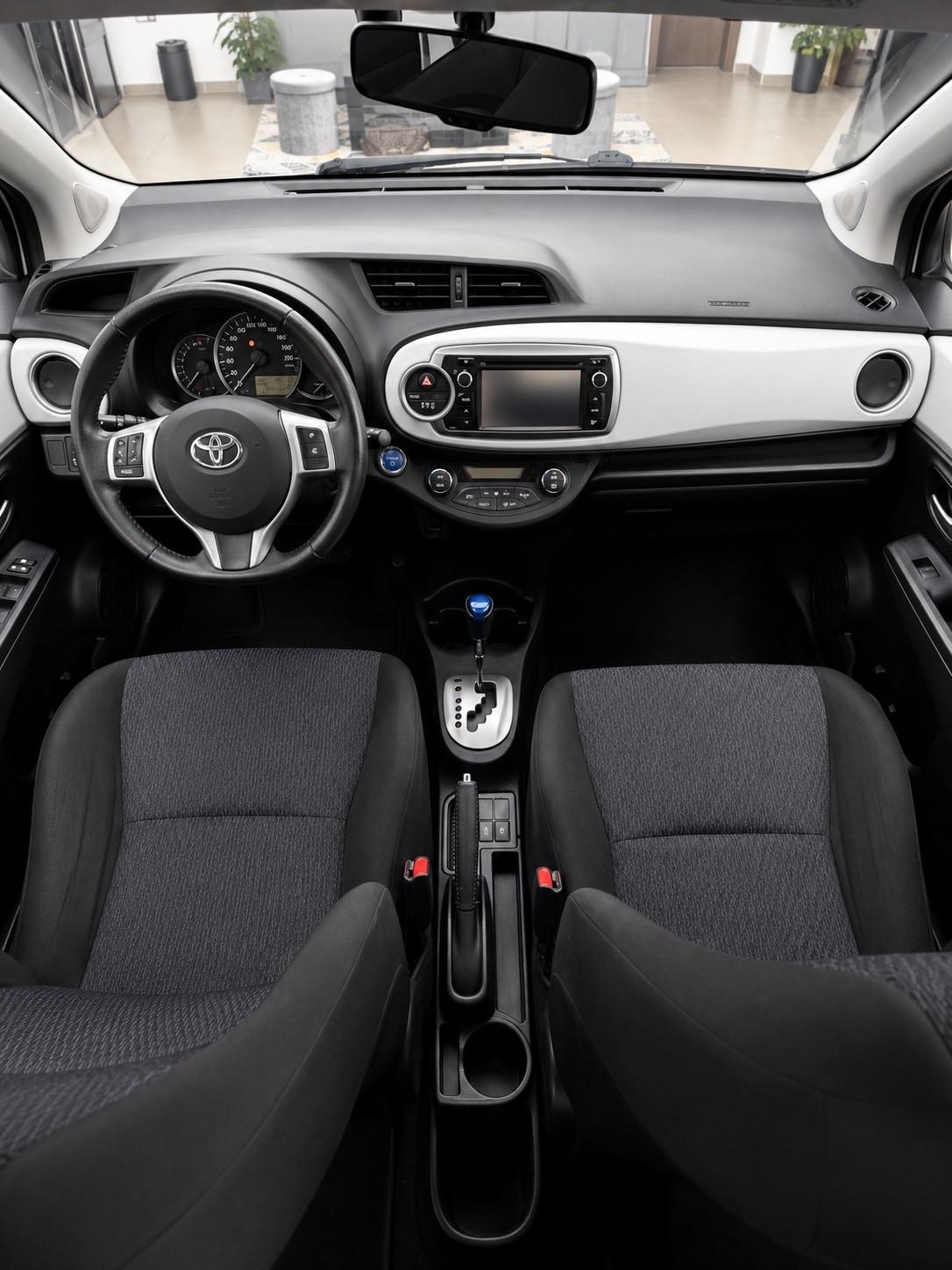 Toyota Yaris 1.5 Hybrid 5 porte Lounge