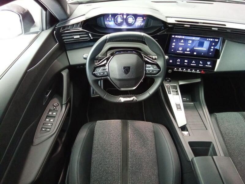 Peugeot 408 GT Hybrid 225 e-EAT8 S&S aut.