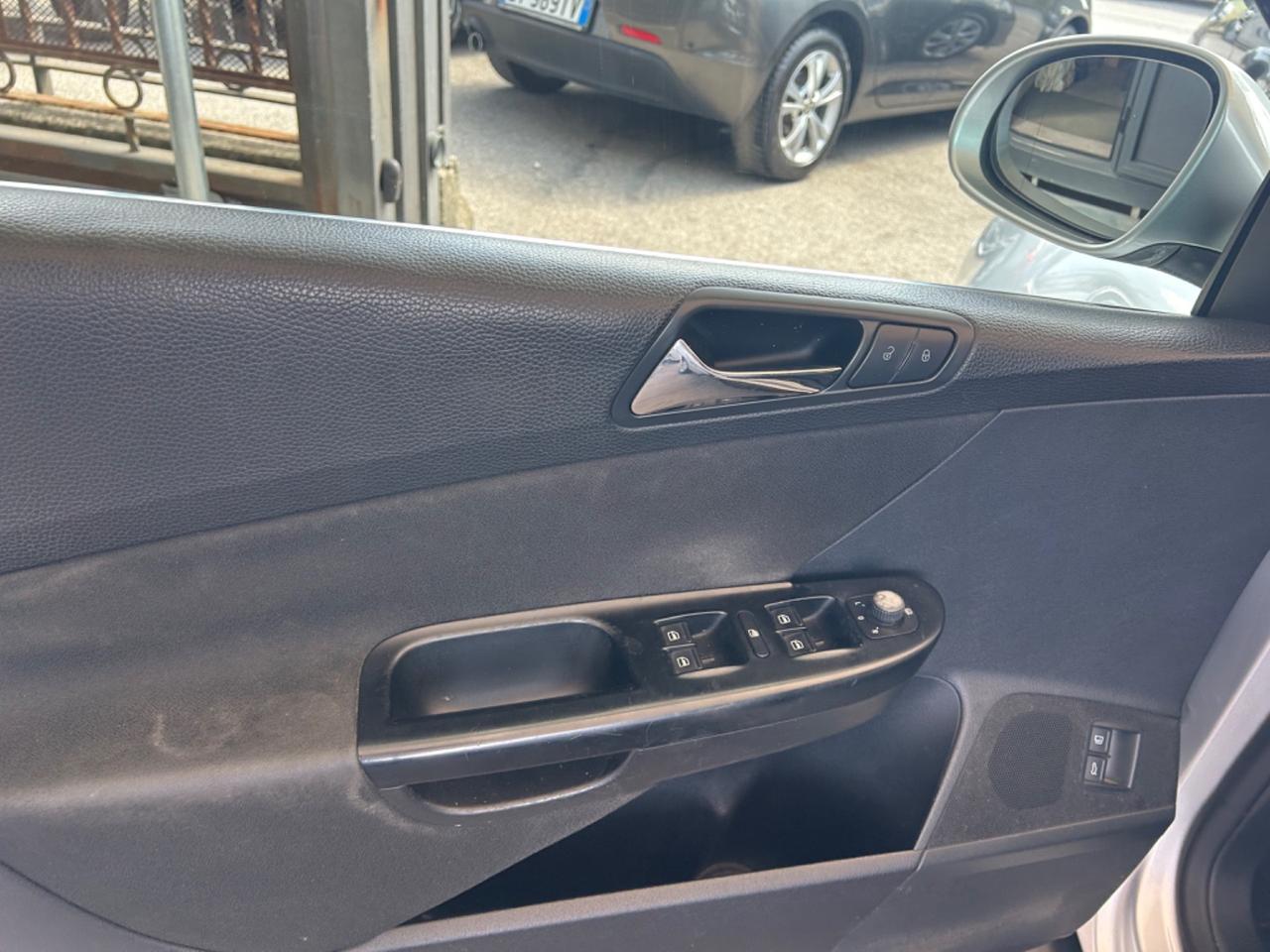 Volkswagen Passat 2.0 TDI DPF Var. Comfortline