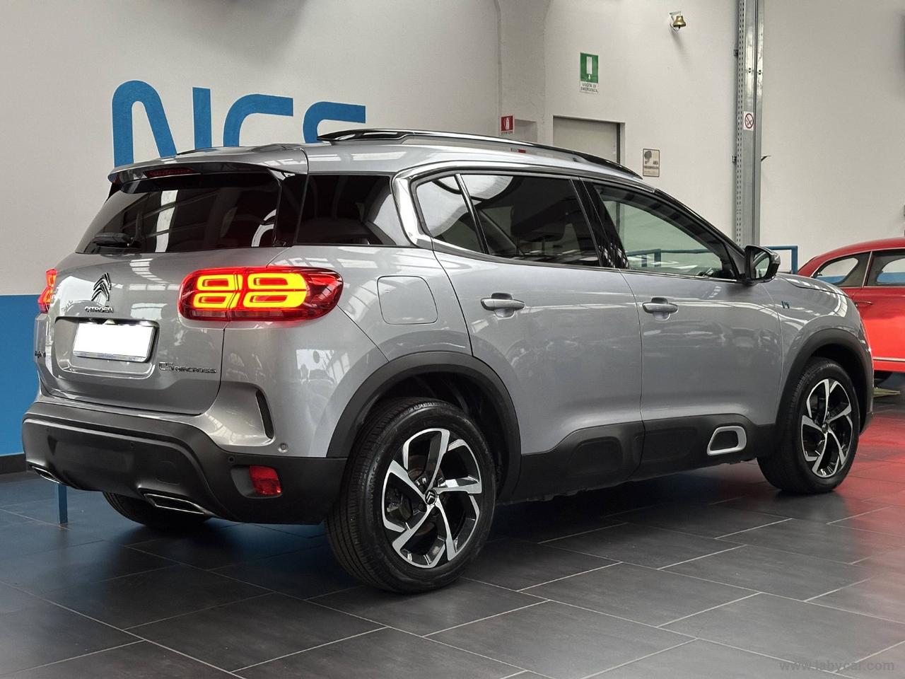 CITROEN C5 Aircross Hybrid 225 E-EAT8 Shine