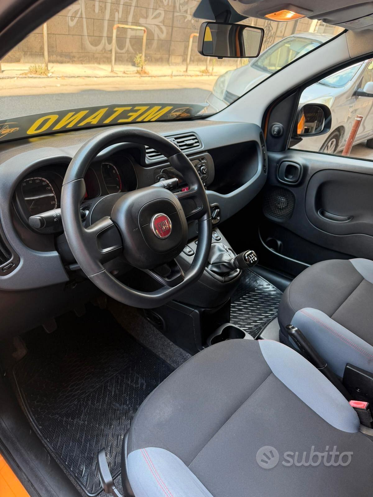 Fiat Panda 0.9 TwinAir Turbo Natural Power Lounge