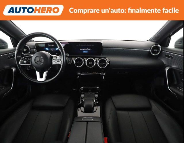 MERCEDES-BENZ A 220 Automatic Sport