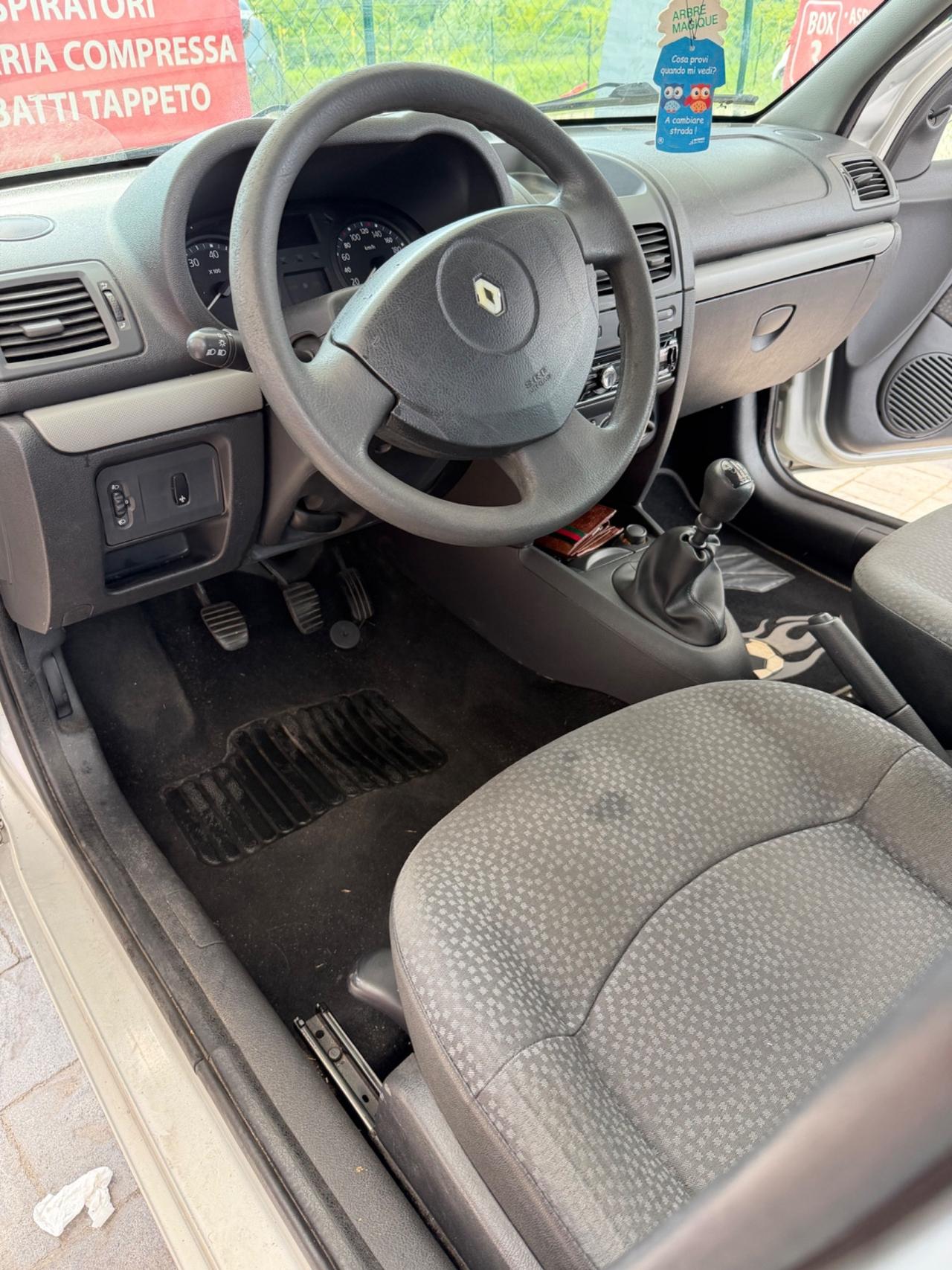 Renault Clio Storia 1.2 5 porte Dynamique