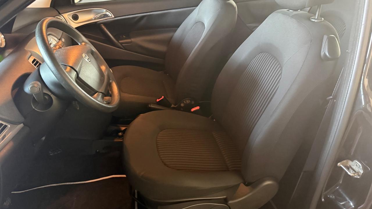 Lancia Ypsilon 1.2 69 CV Elle