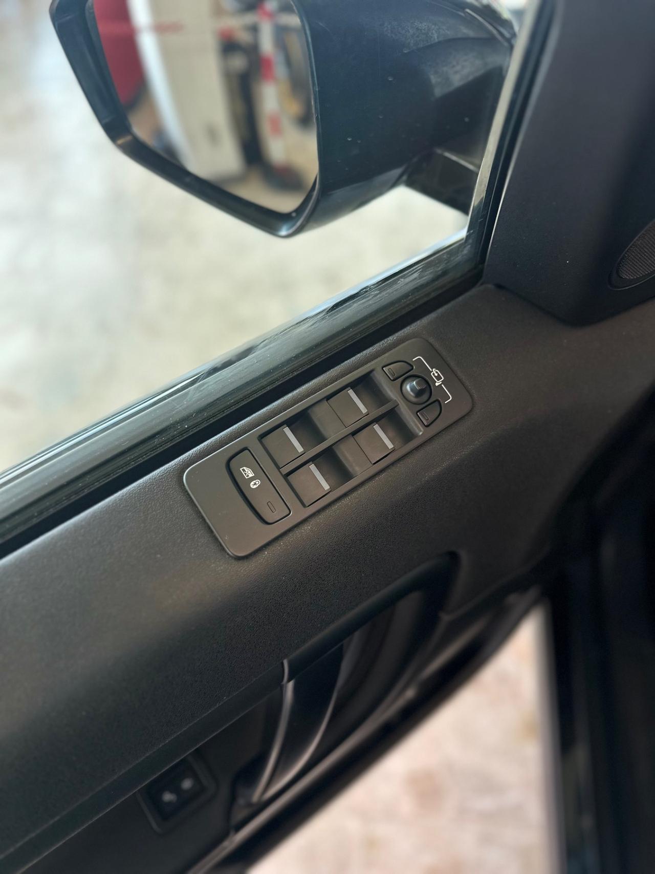 Land Rover Discovery Sport 2.2 TD4 150CV SE 07/2015 EURO 6