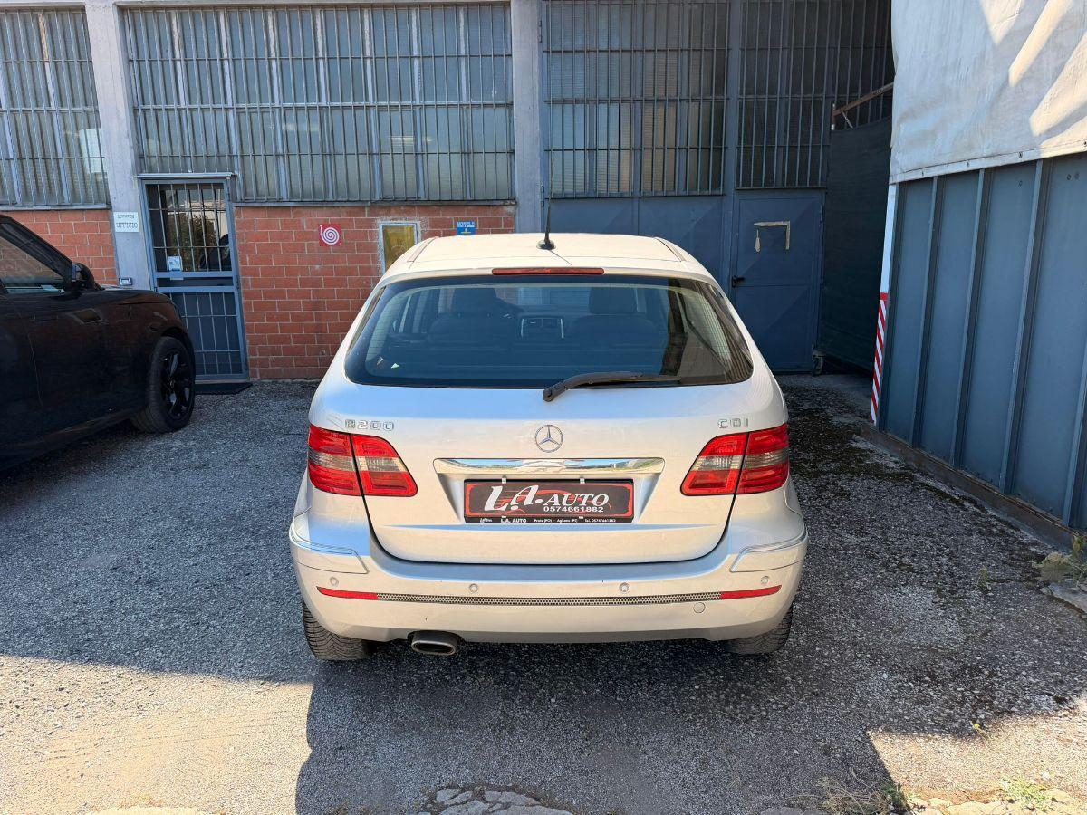 MERCEDES - Classe B - 200 CDI Chrome