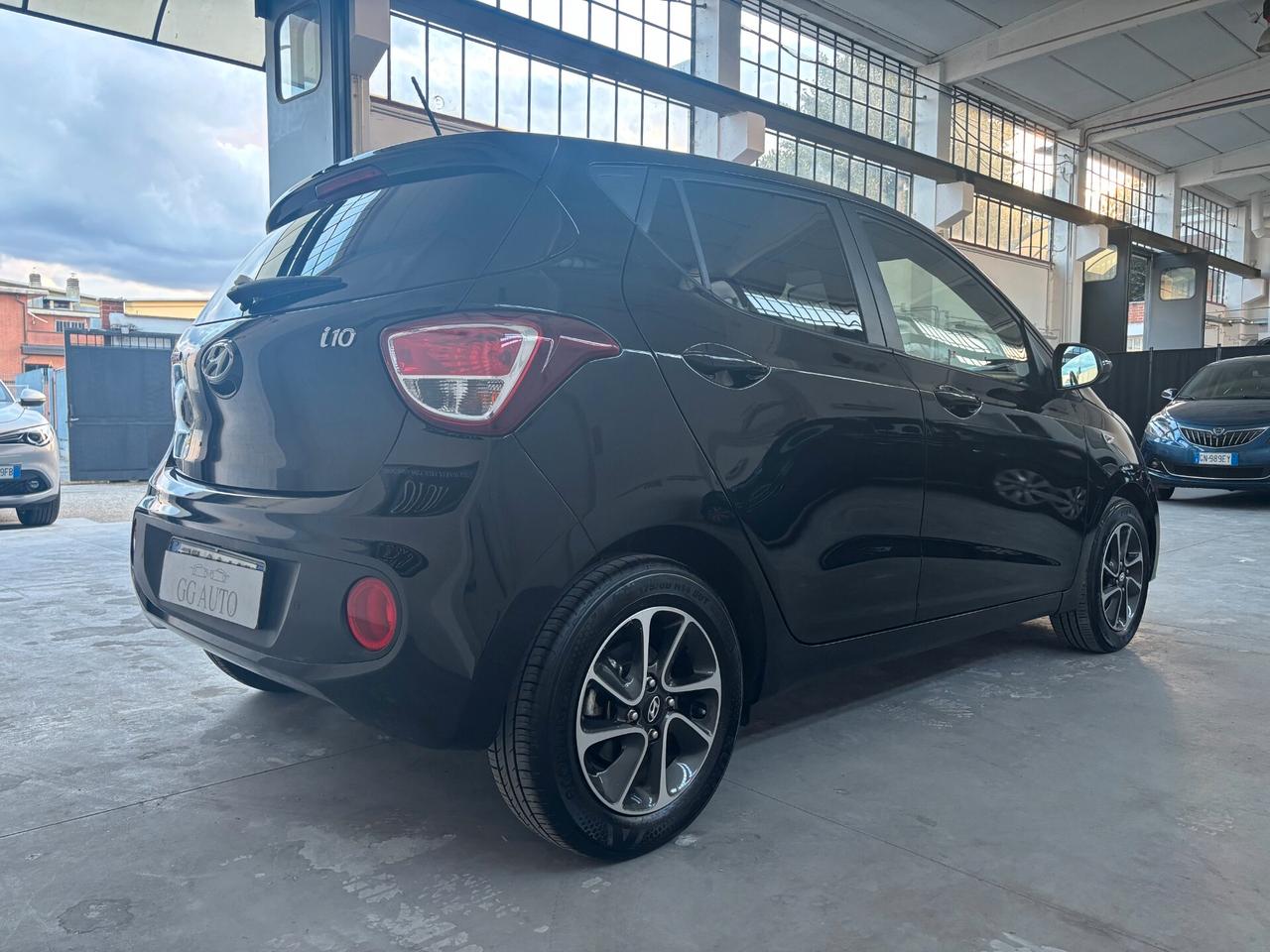 Hyundai i10 1.0 MPI Tech