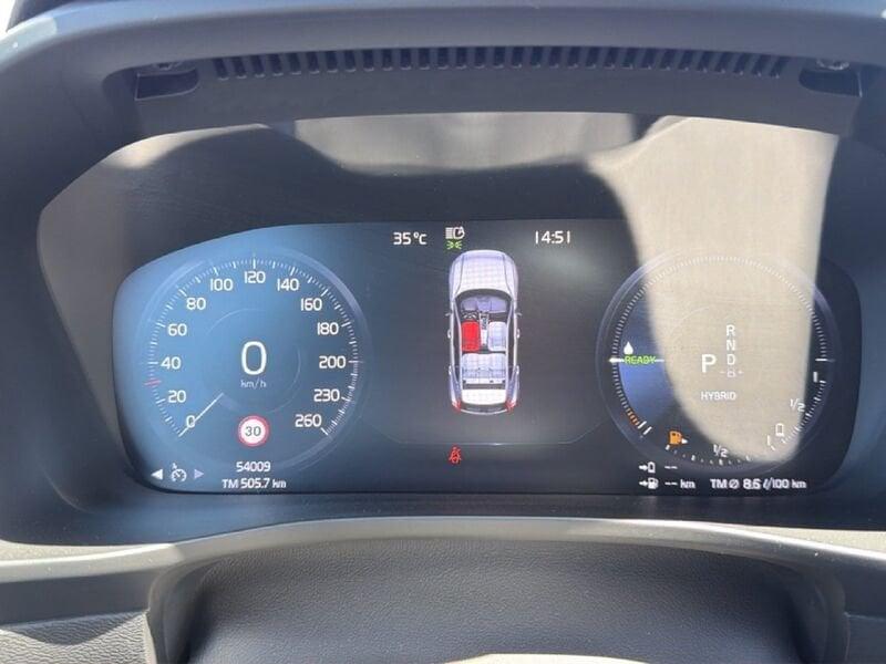 Volvo XC40 Recharge T4 Plug-in Hybrid auto Recharge Inscription Expression