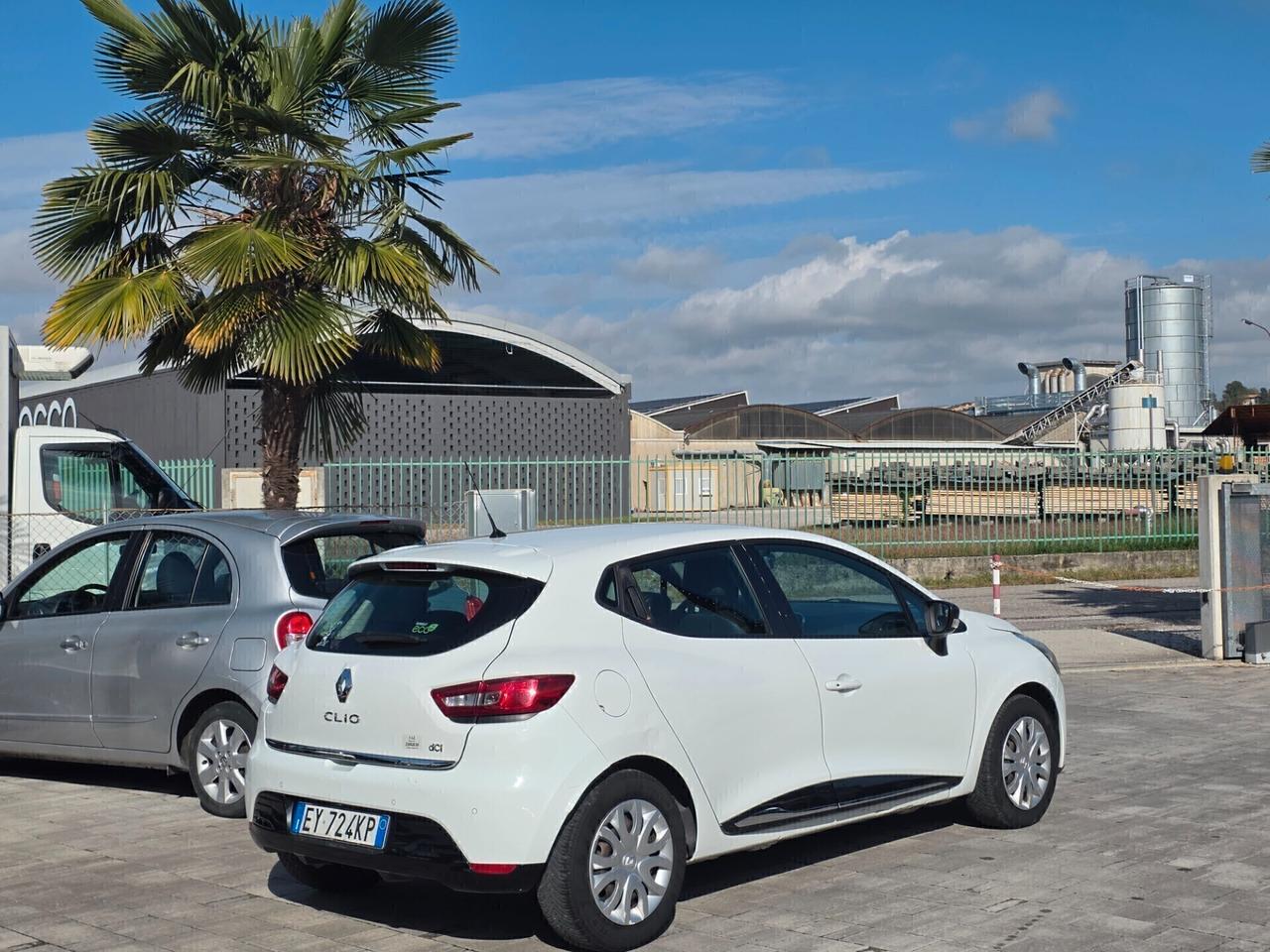 Renault Clio 1.5 dCi 8V 90CV FINANZIABILE