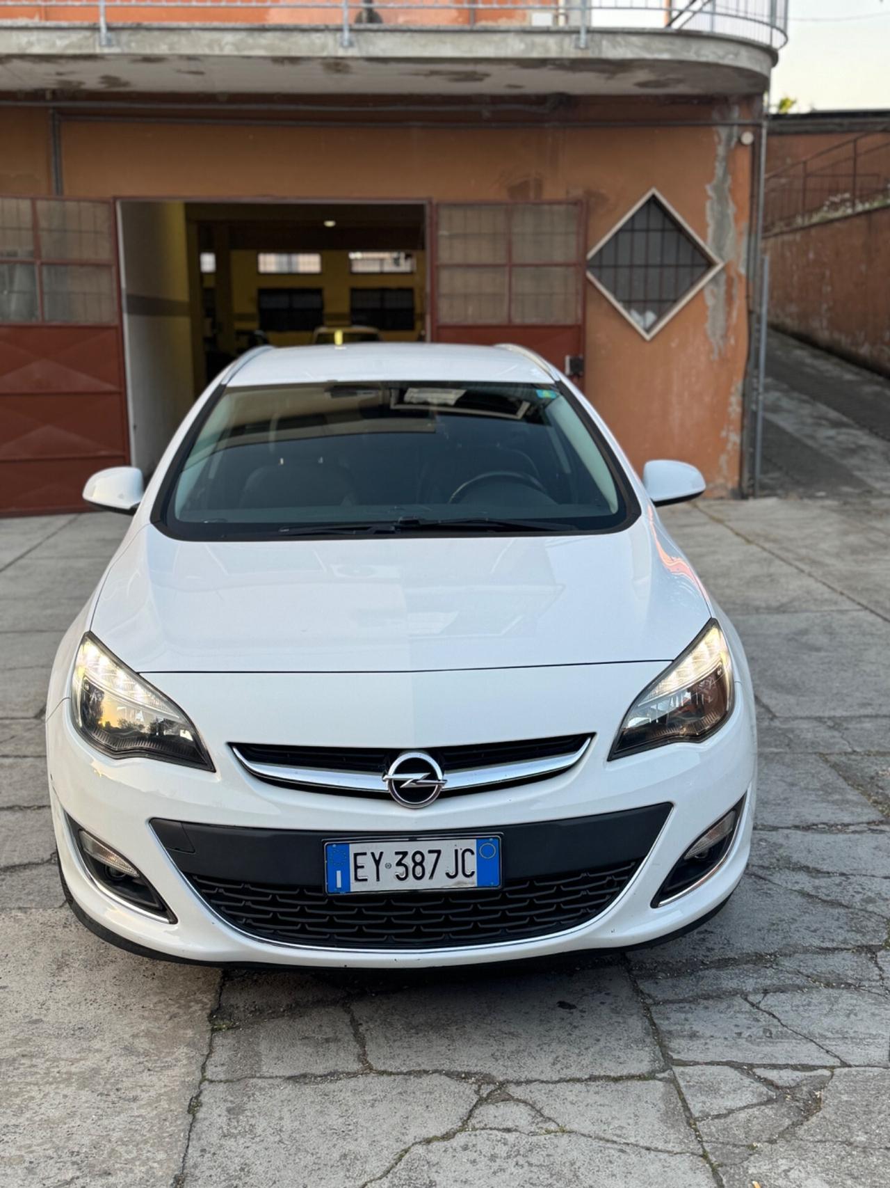 Opel Astra 1.6 CDTI 136CV EcoFLEX S&S 5 porte Business