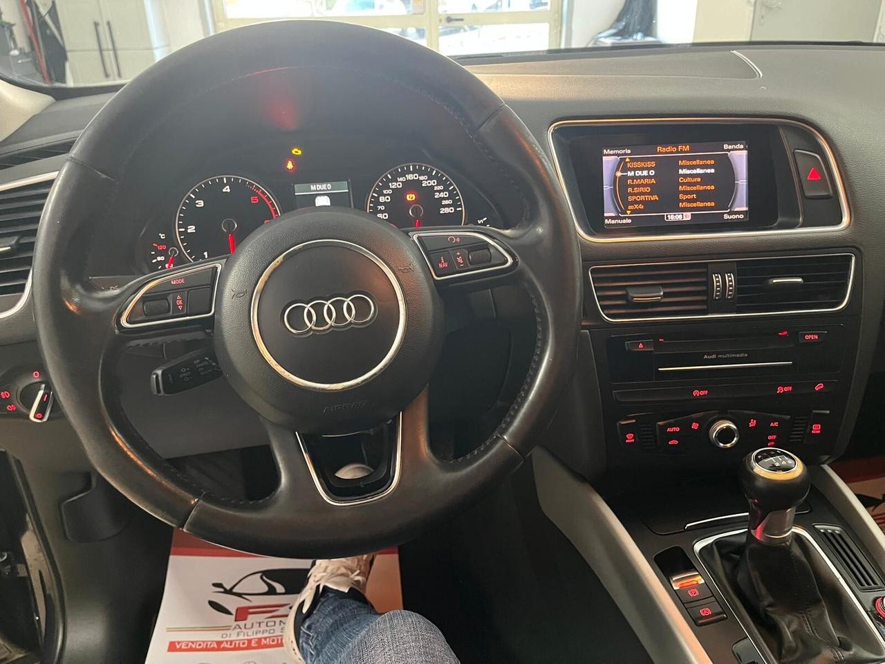 Audi Q5 2.0 TDI 150 CV clean diesel Business