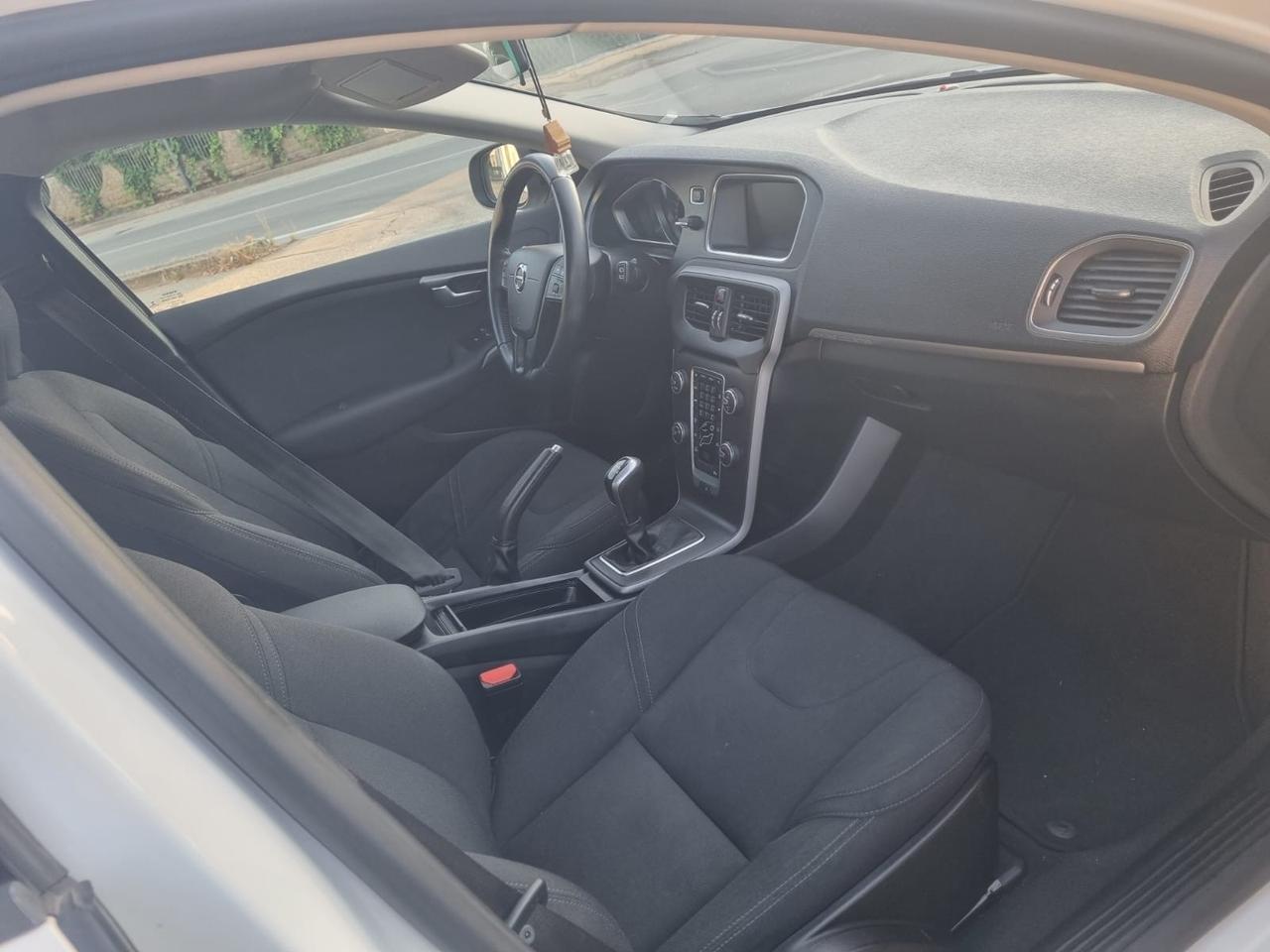Volvo V40 Cross Country V40 Cross Country D2